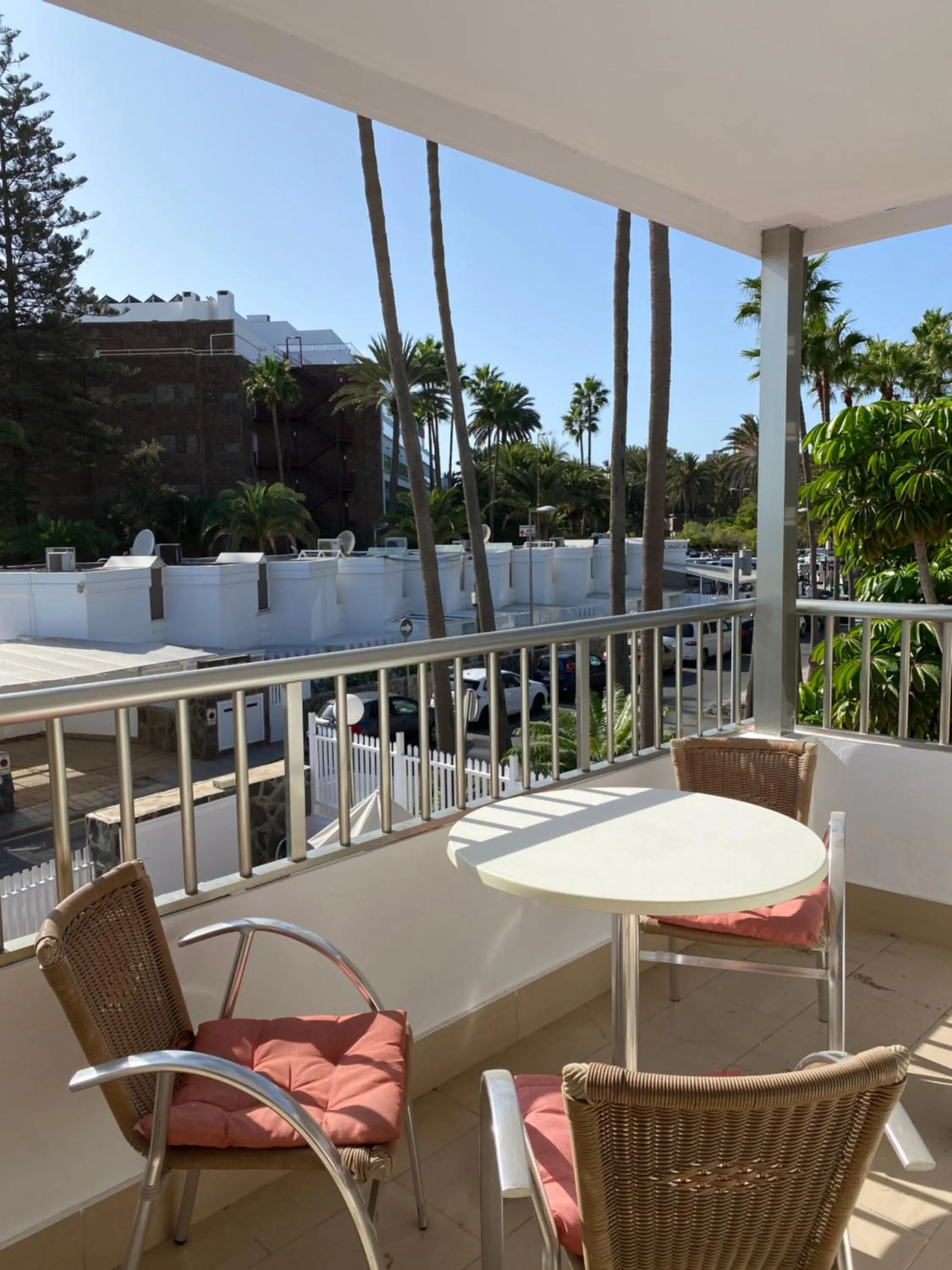 Balcony/Terrace in Apartamentos Maspalomas Oasis