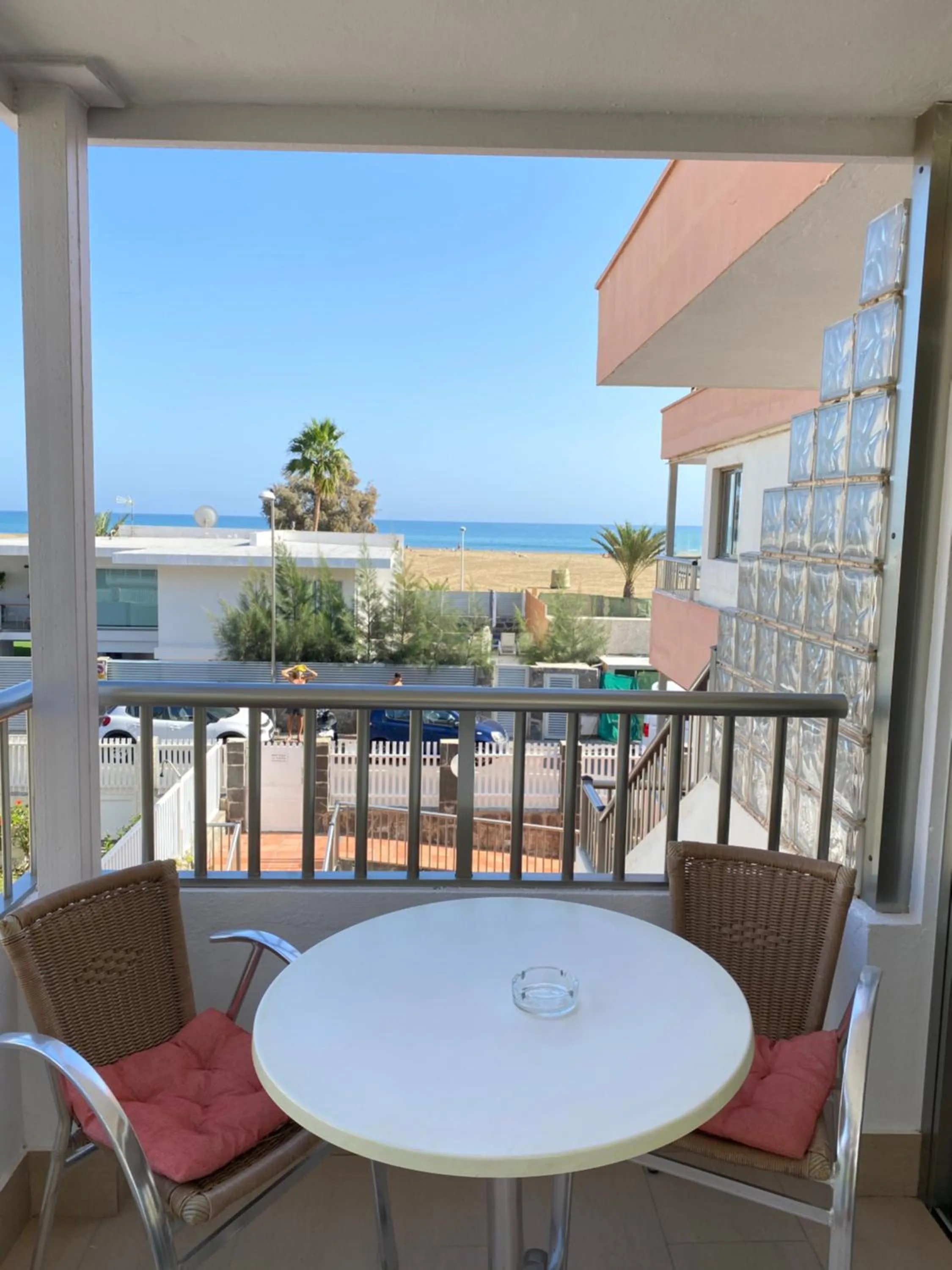 Balcony/Terrace in Apartamentos Maspalomas Oasis
