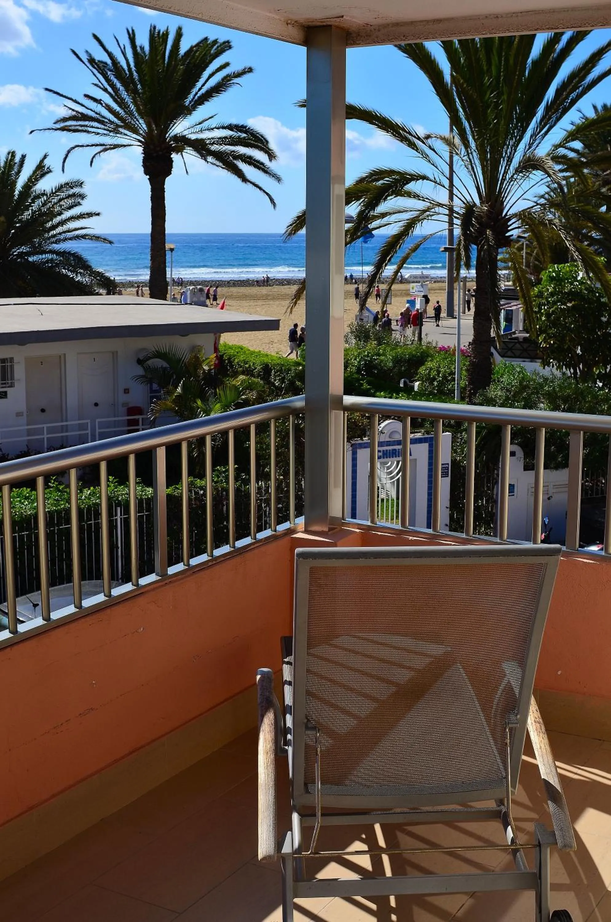 Balcony/Terrace in Apartamentos Maspalomas Oasis