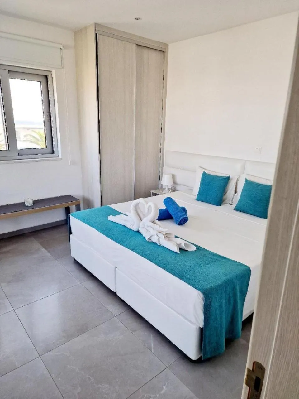 Christopher's Sandy Beach Suites