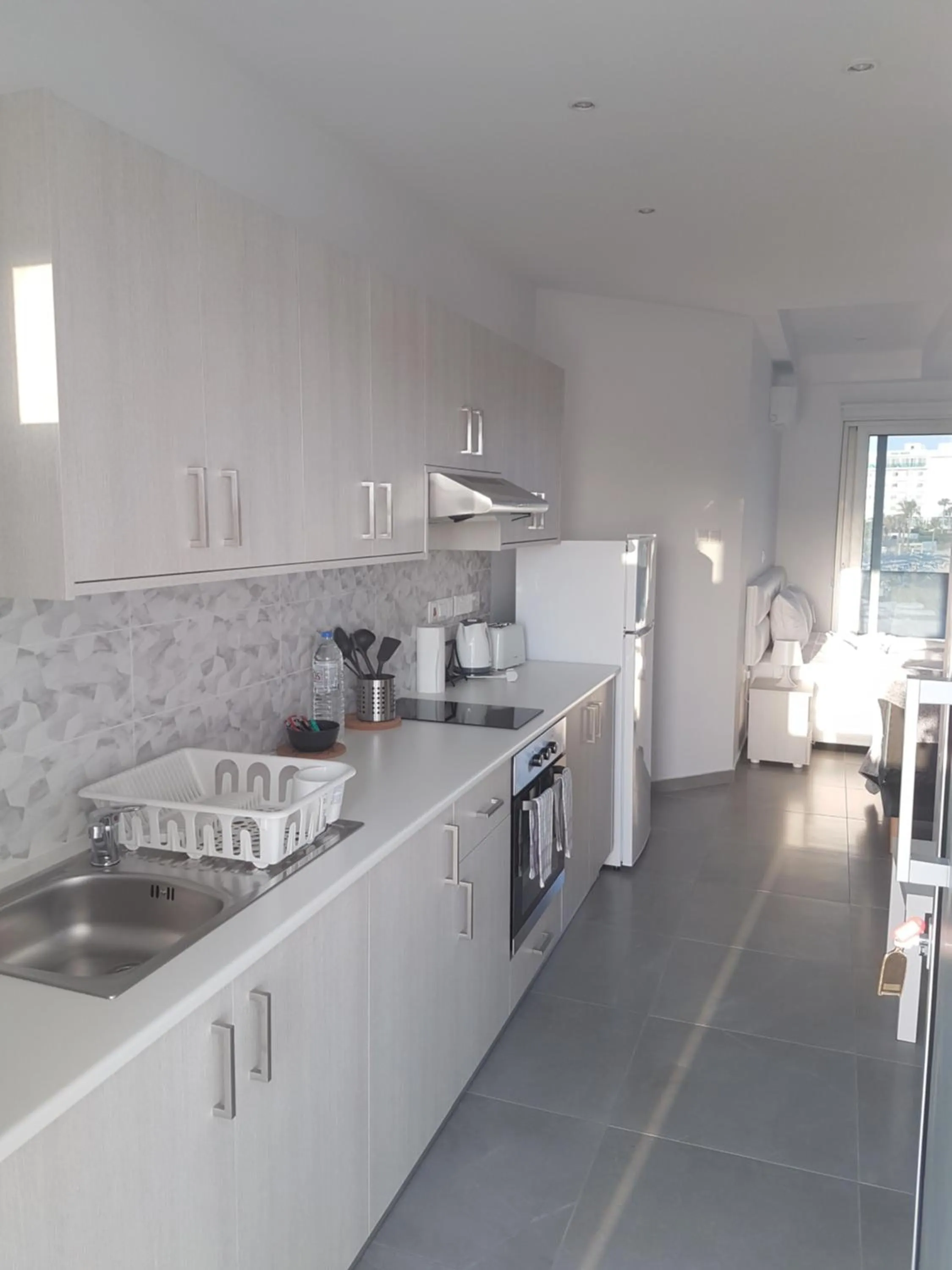 Christopher's Sandy Beach Suites