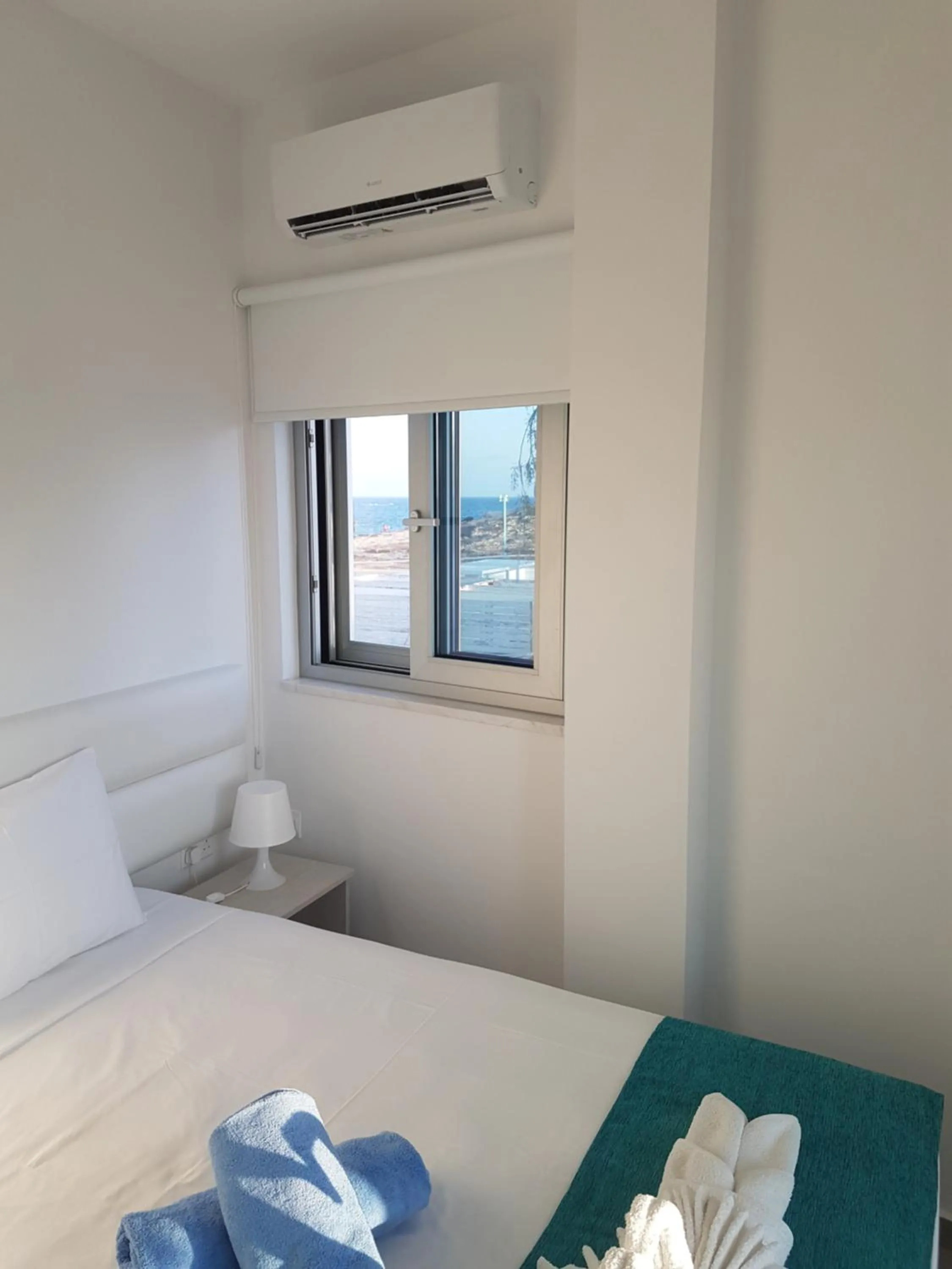 Christopher's Sandy Beach Suites