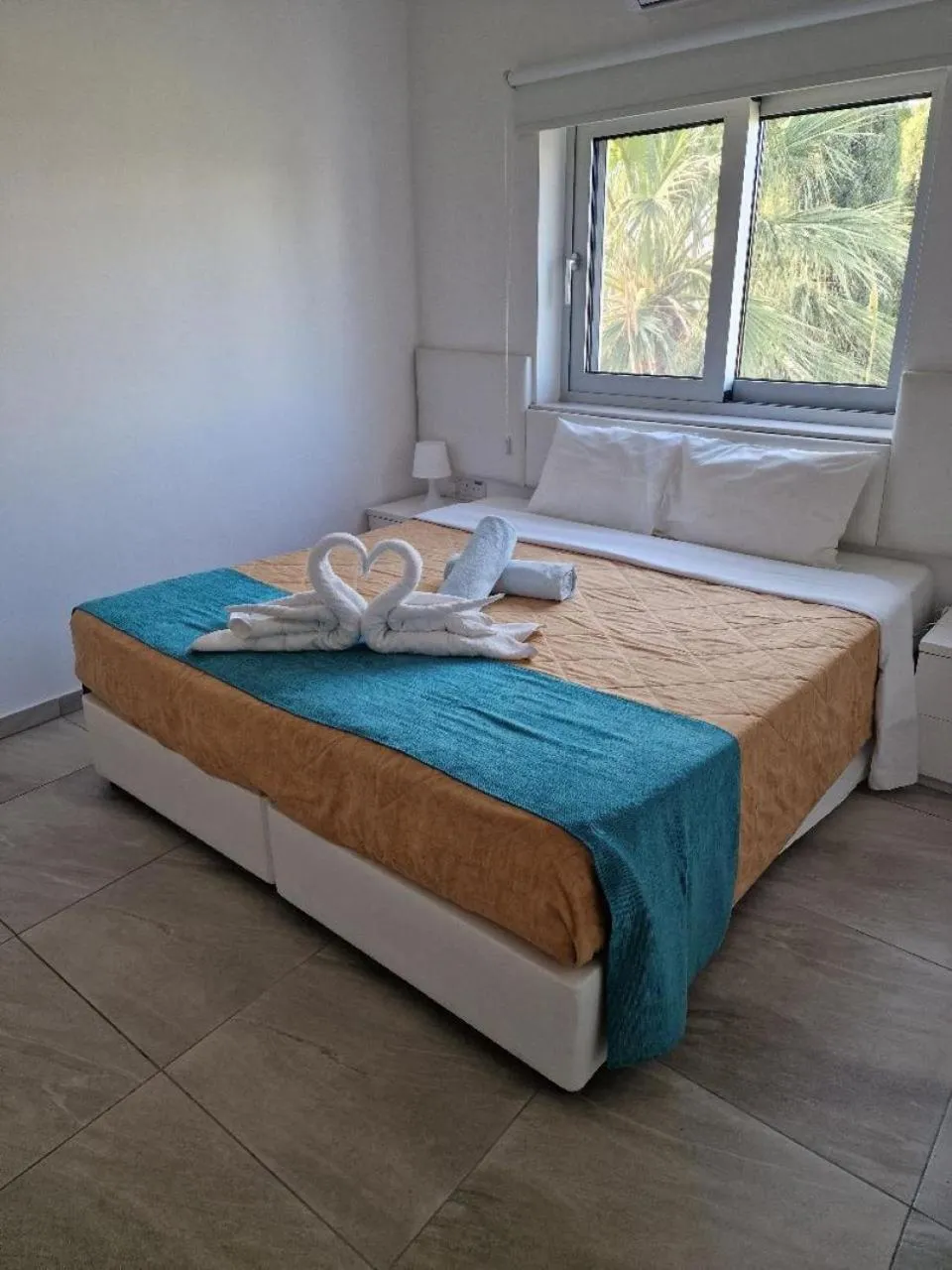 Christopher's Sandy Beach Suites