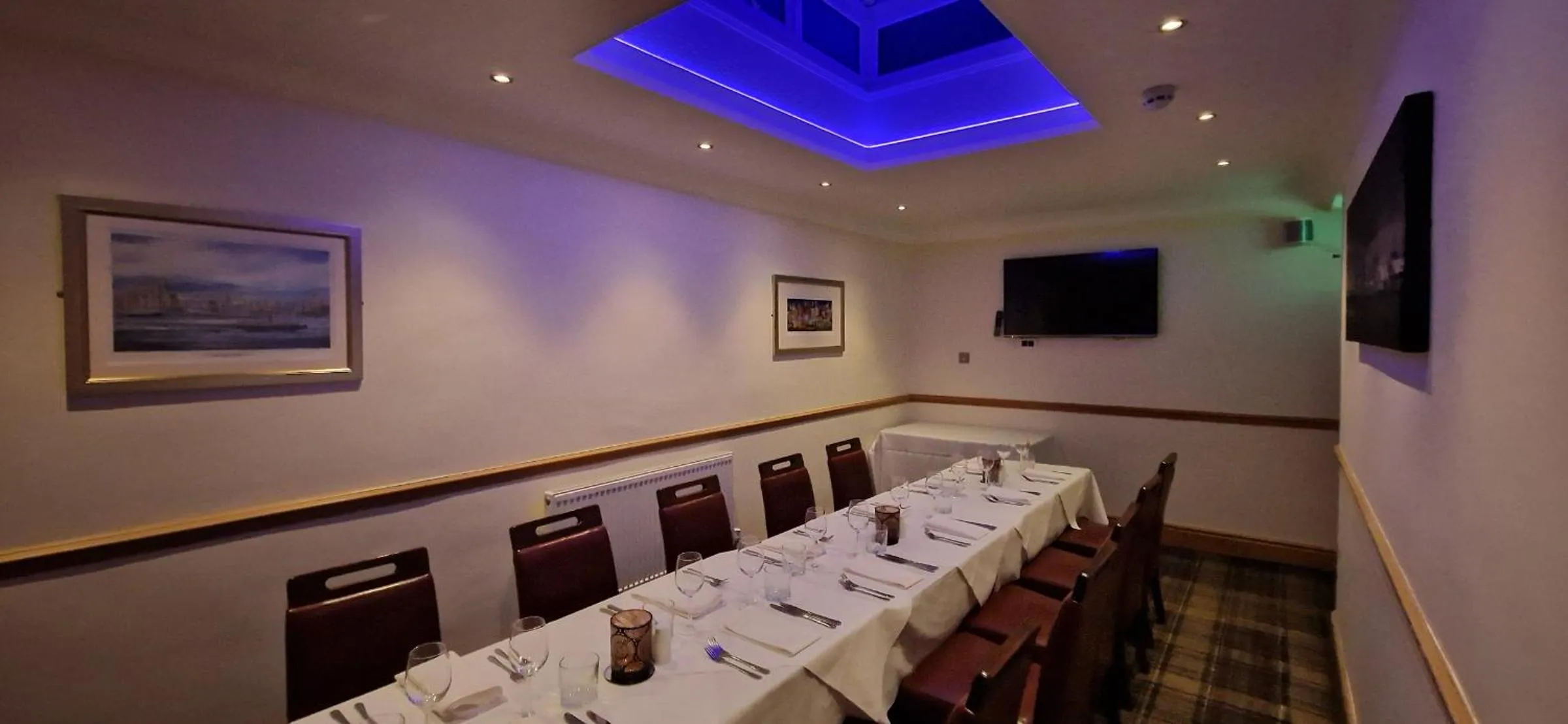Dining area in The Royal Hotel