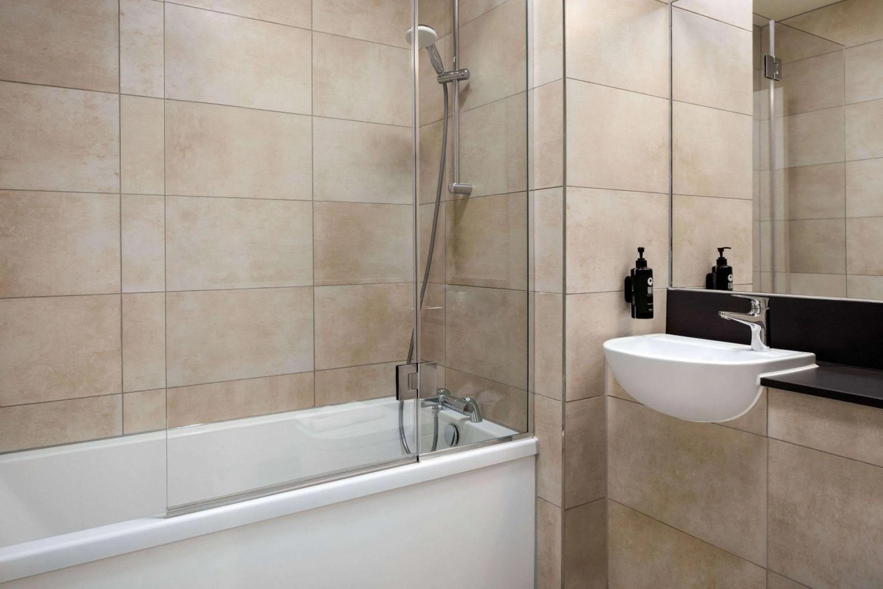 Bathroom in Super 8 by Wyndham Durham