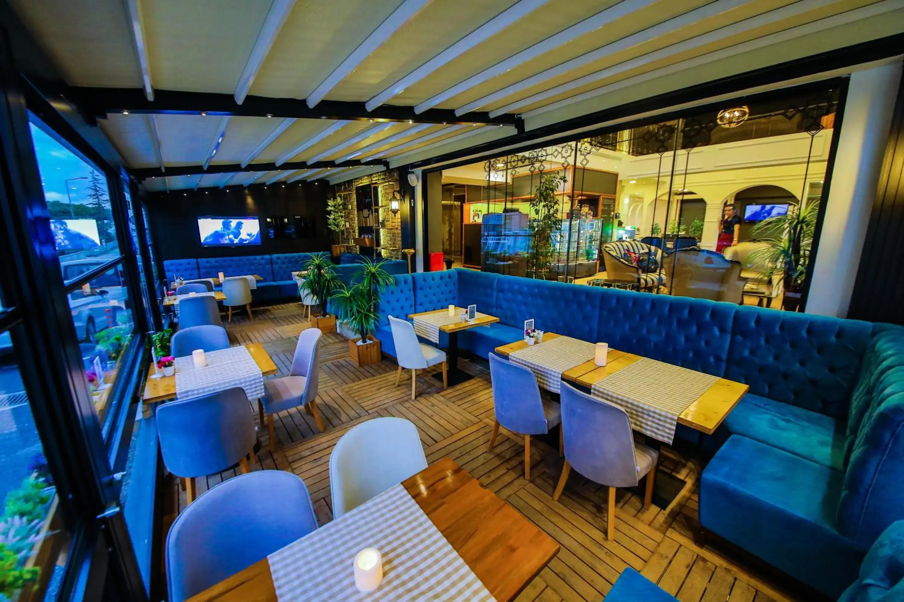 Restaurant/places to eat in My Suit Residence & Hotel Restaurant/places to eat in My Suit Residence & Hotel