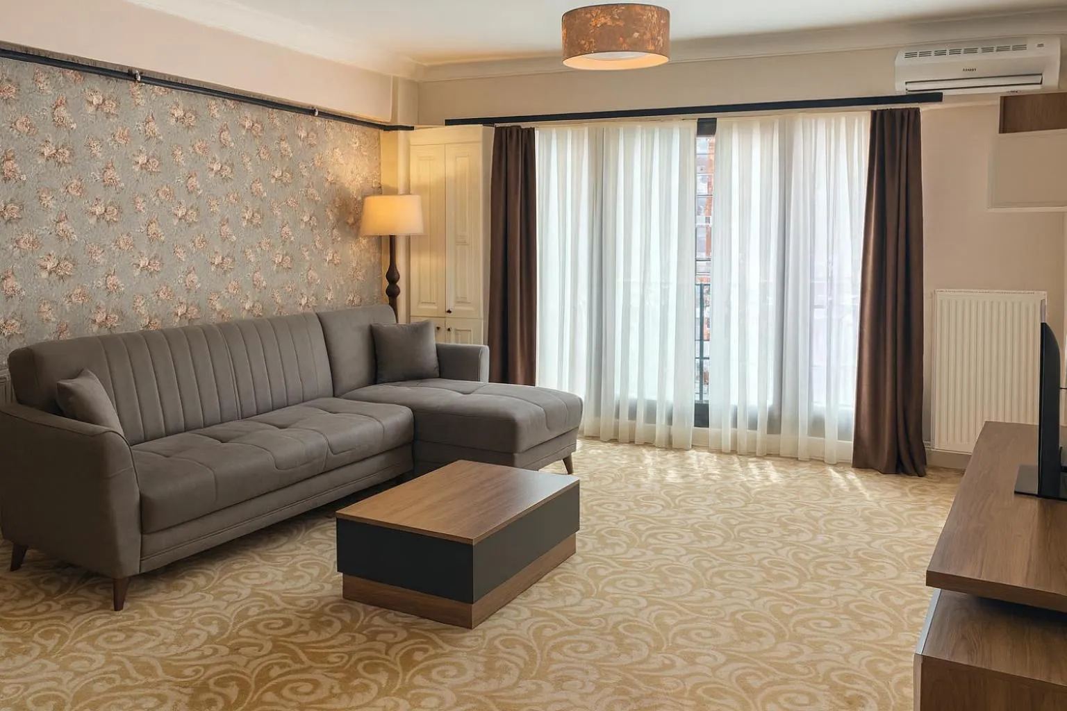 My Suit Residence & Hotel