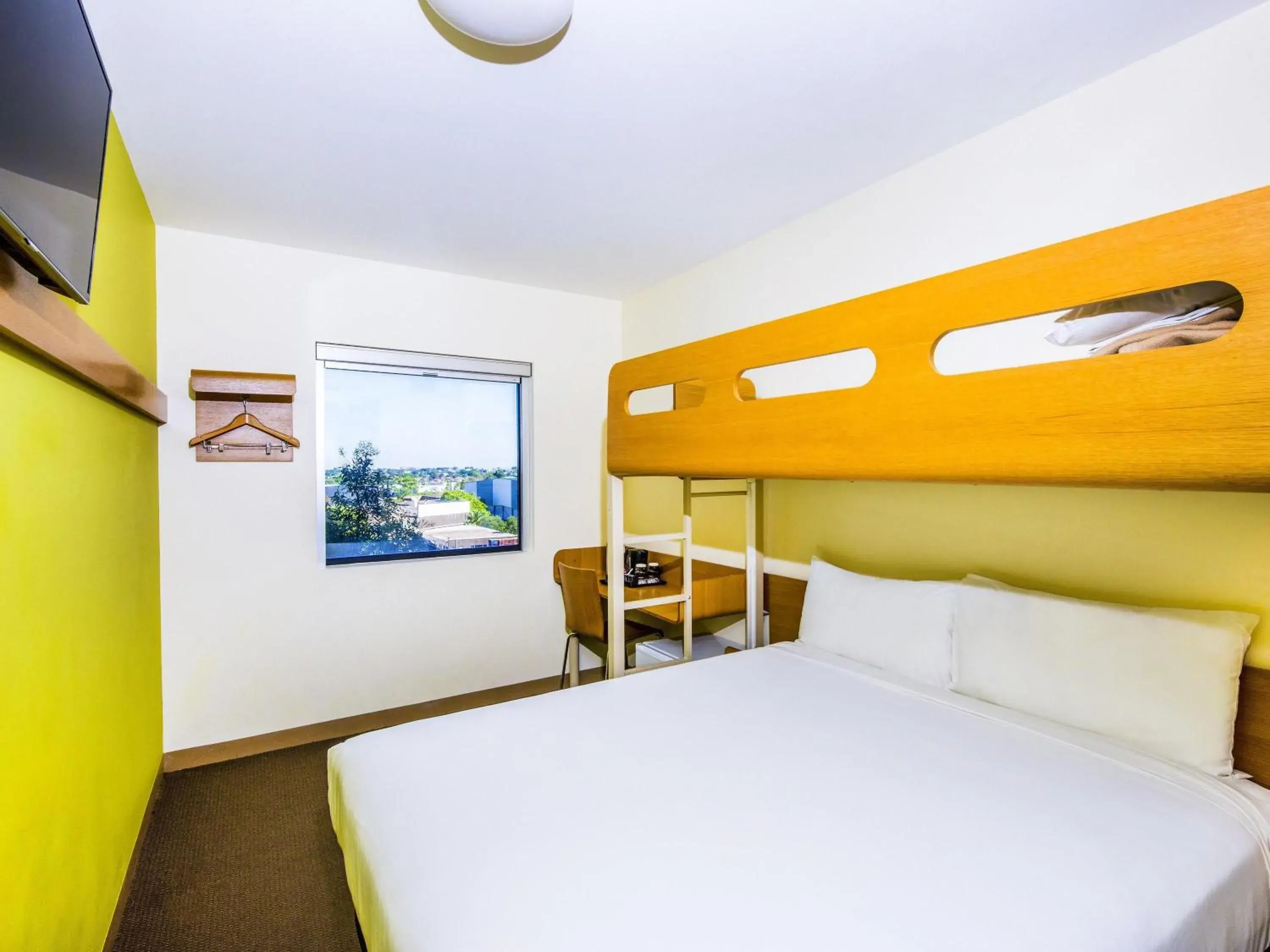 Triple Room in ibis Budget Sydney Olympic Park Triple Room in ibis Budget Sydney Olympic Park