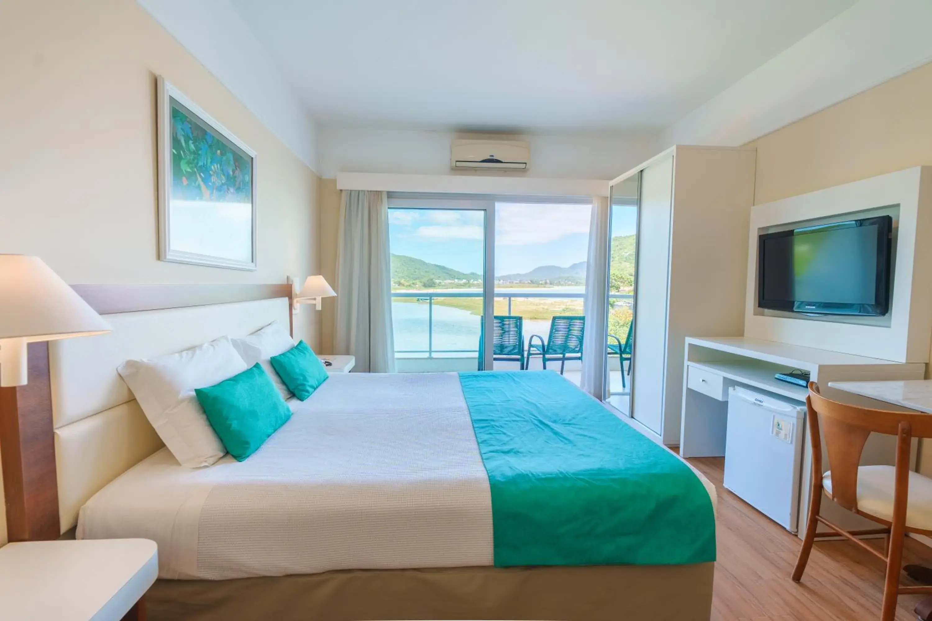 Bedroom, Bed in Costa Norte Ponta das Canas Hotel Bedroom, Bed in Costa Norte Ponta das Canas Hotel