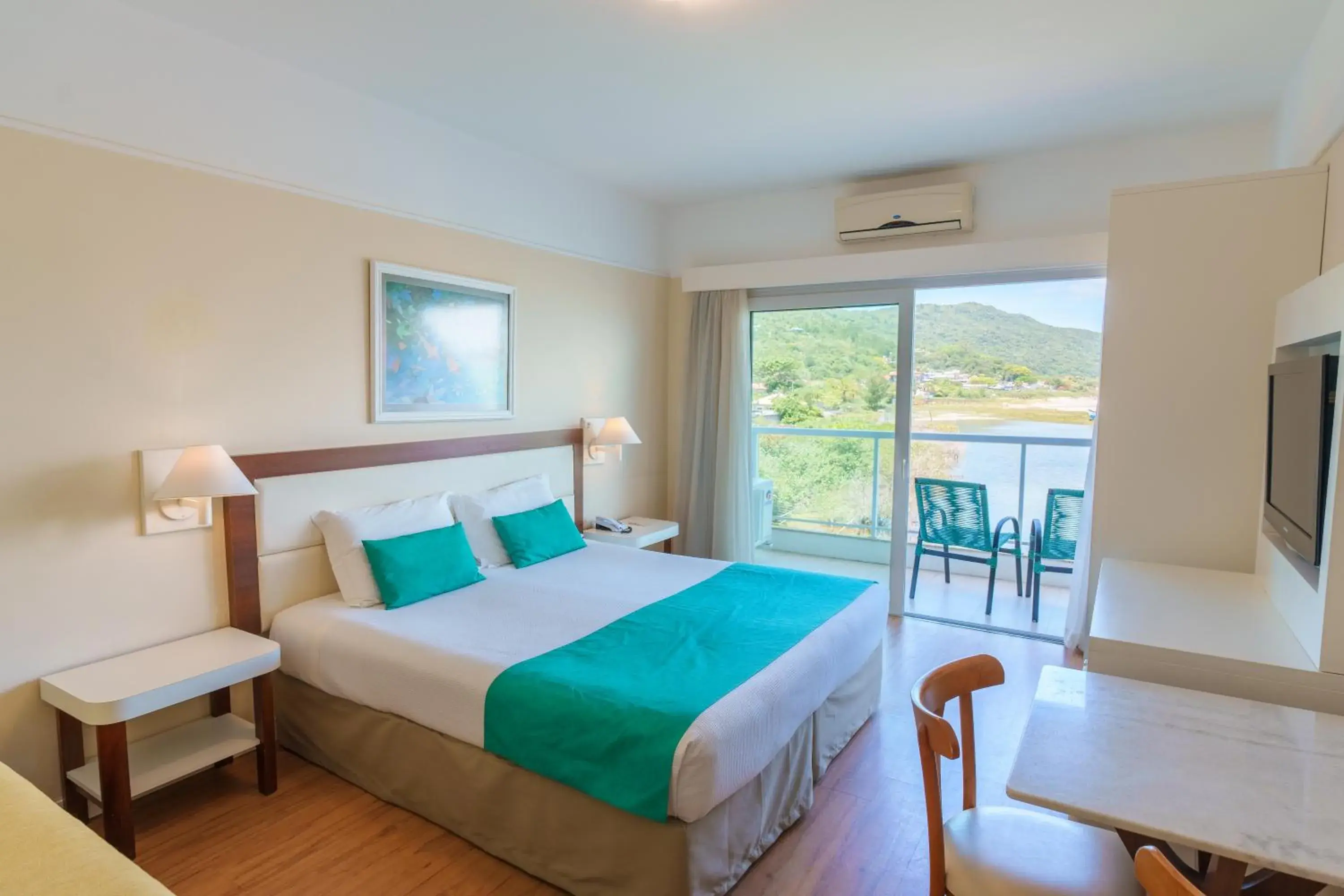 Bedroom, Bed in Costa Norte Ponta das Canas Hotel Bedroom, Bed in Costa Norte Ponta das Canas Hotel