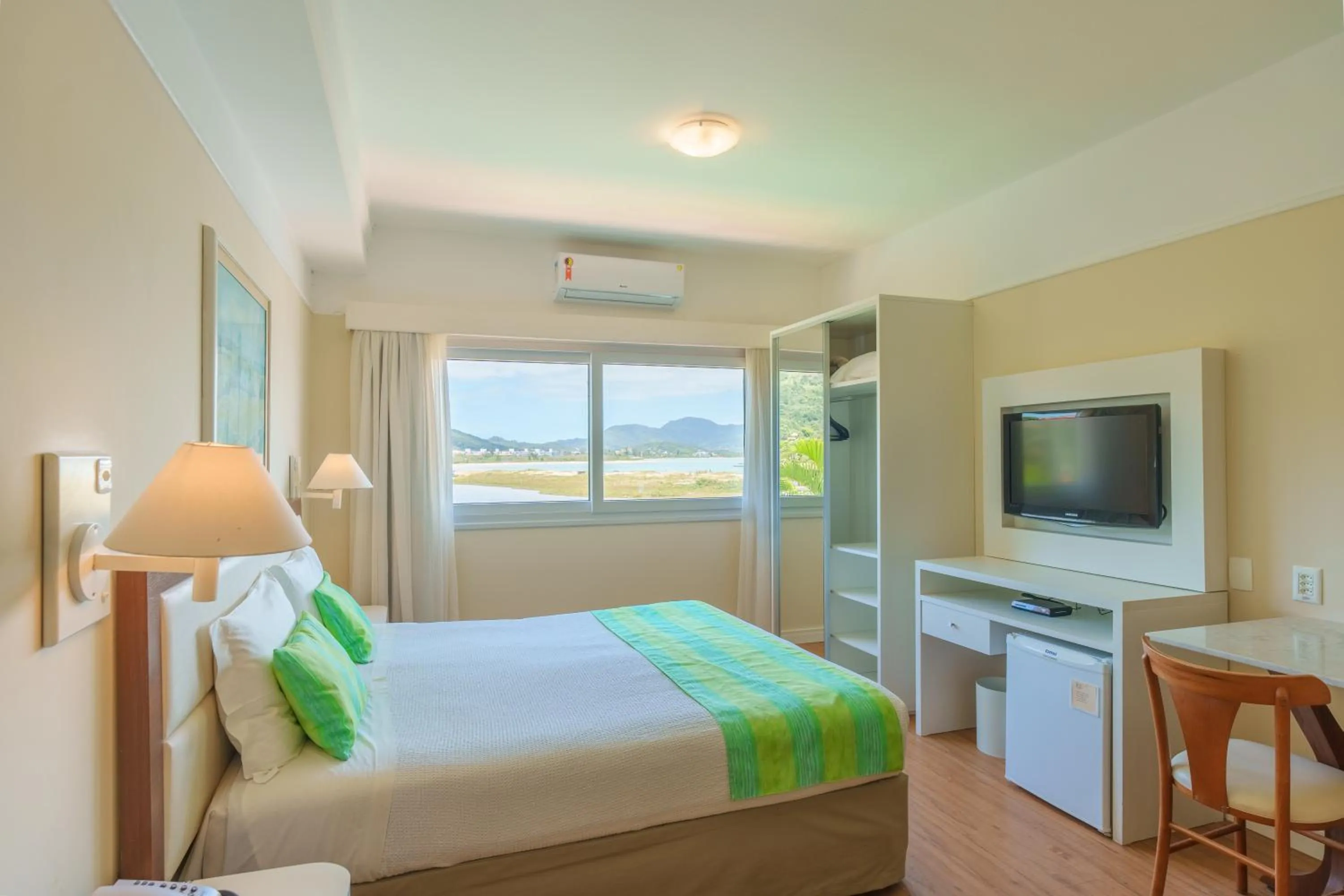 Bedroom, Bed in Costa Norte Ponta das Canas Hotel