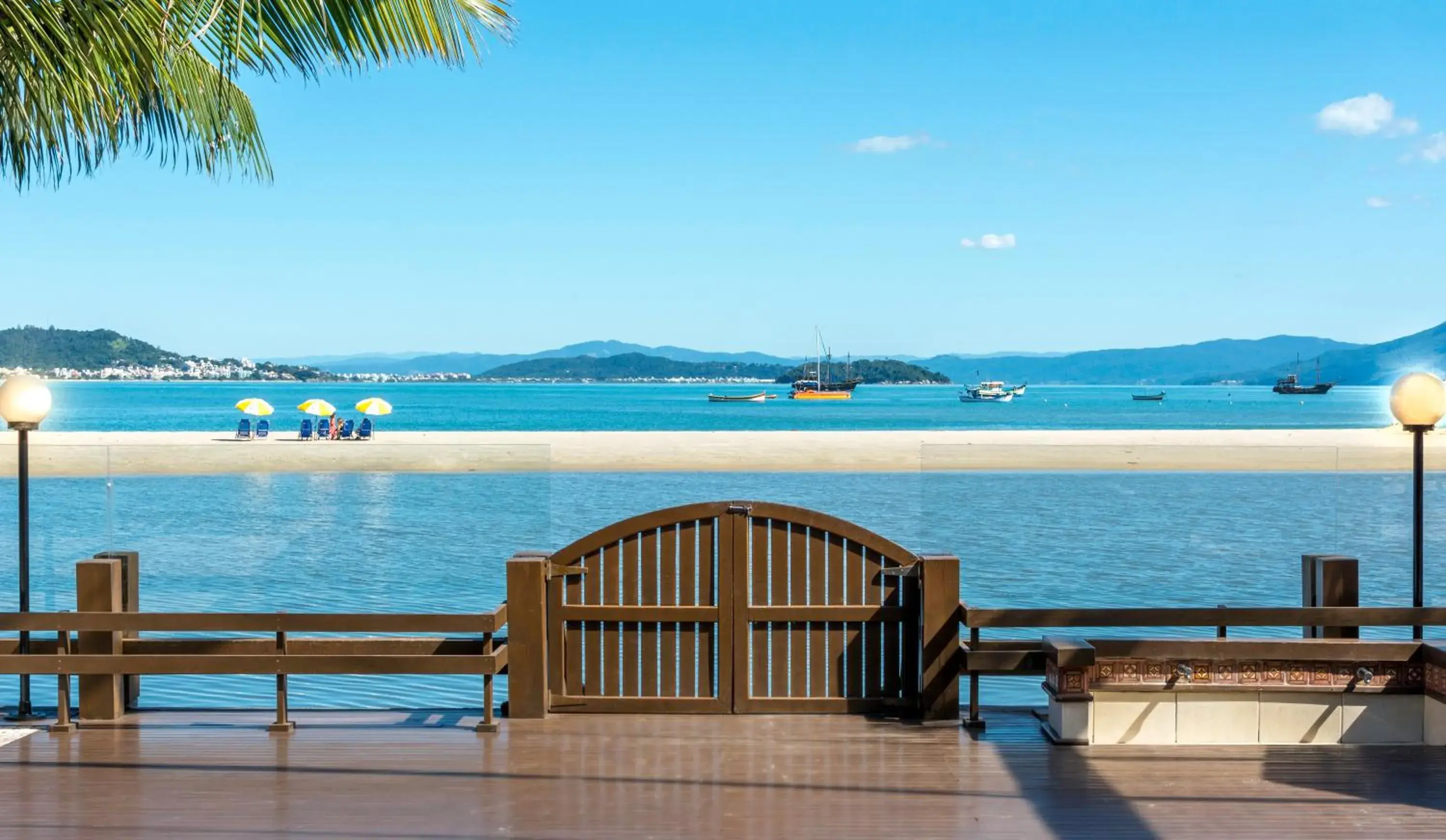 Sea view in Costa Norte Ponta das Canas Hotel Sea view in Costa Norte Ponta das Canas Hotel