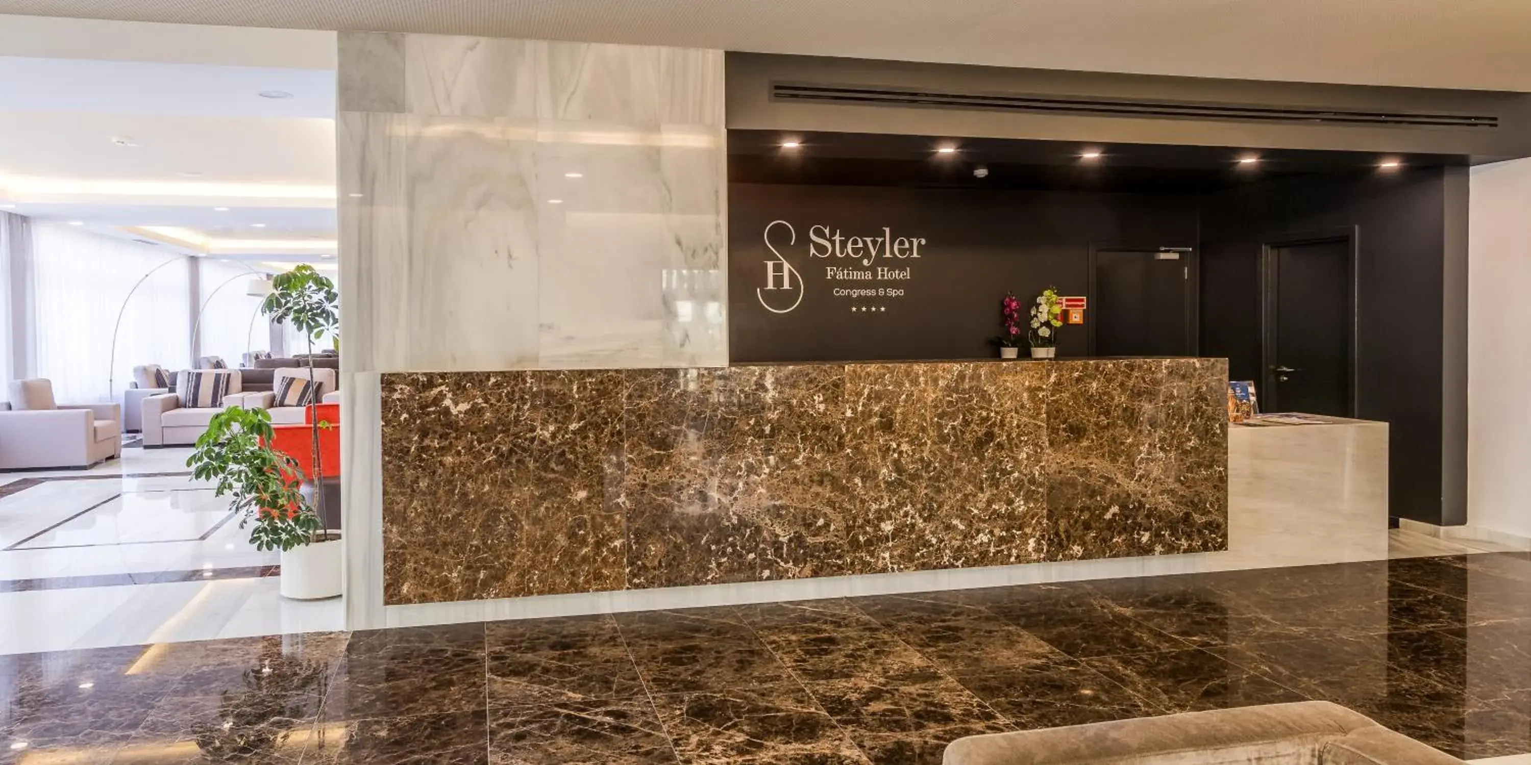 Lobby or reception in Steyler Fatima Hotel & Congress Lobby or reception in Steyler Fatima Hotel & Congress