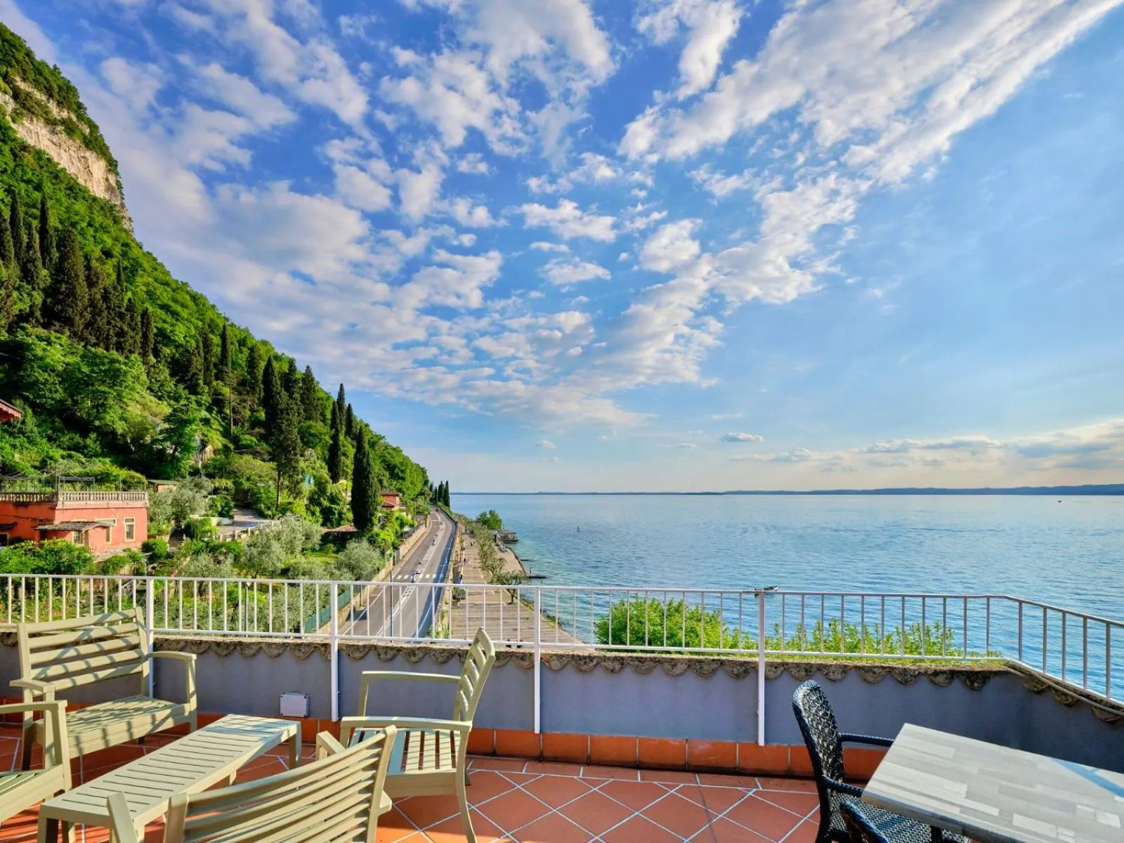 Natural landscape in Hotel Conca D'Oro ***S