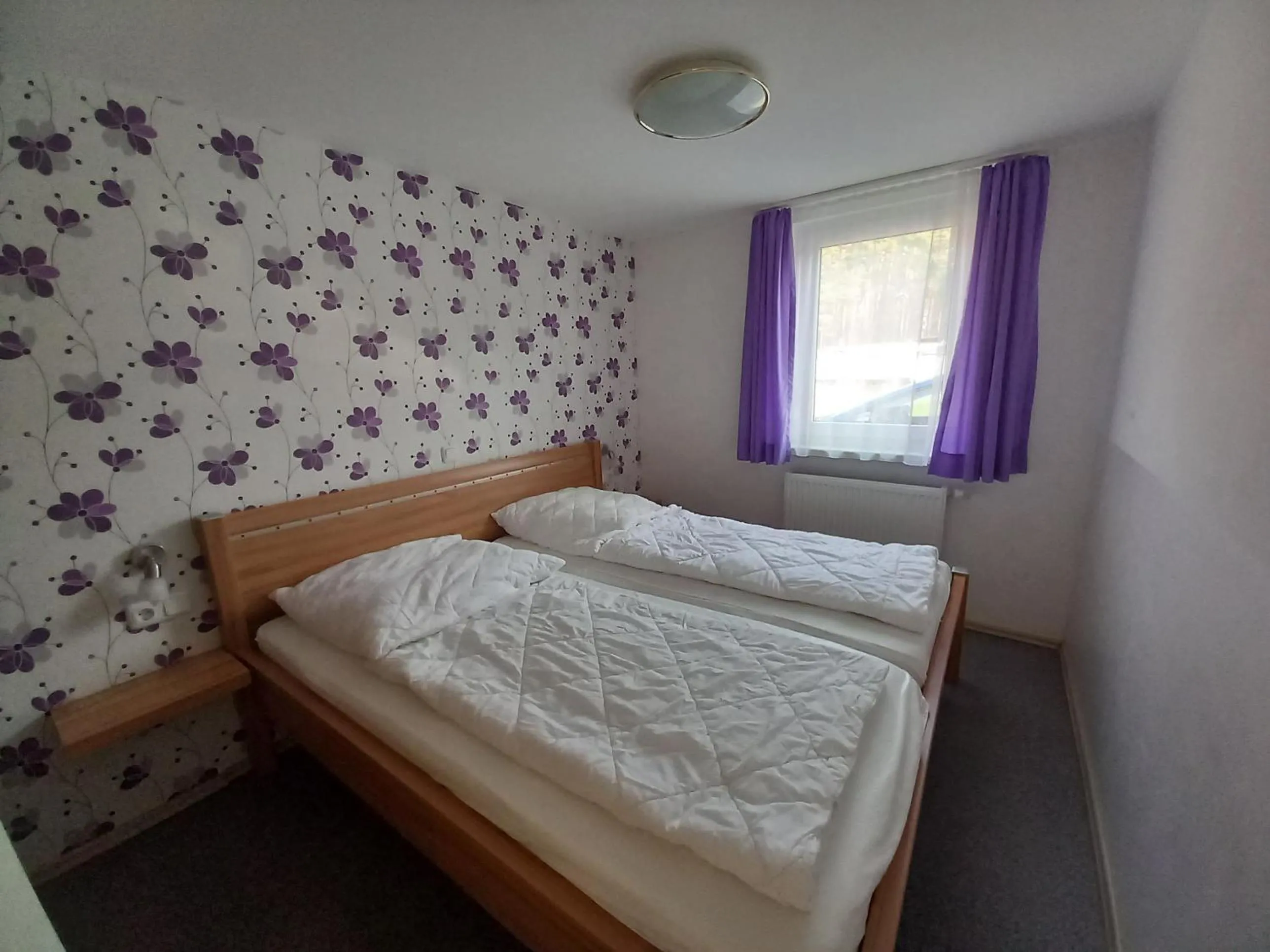 Property building, Bed in Feriencamp Trassenheide