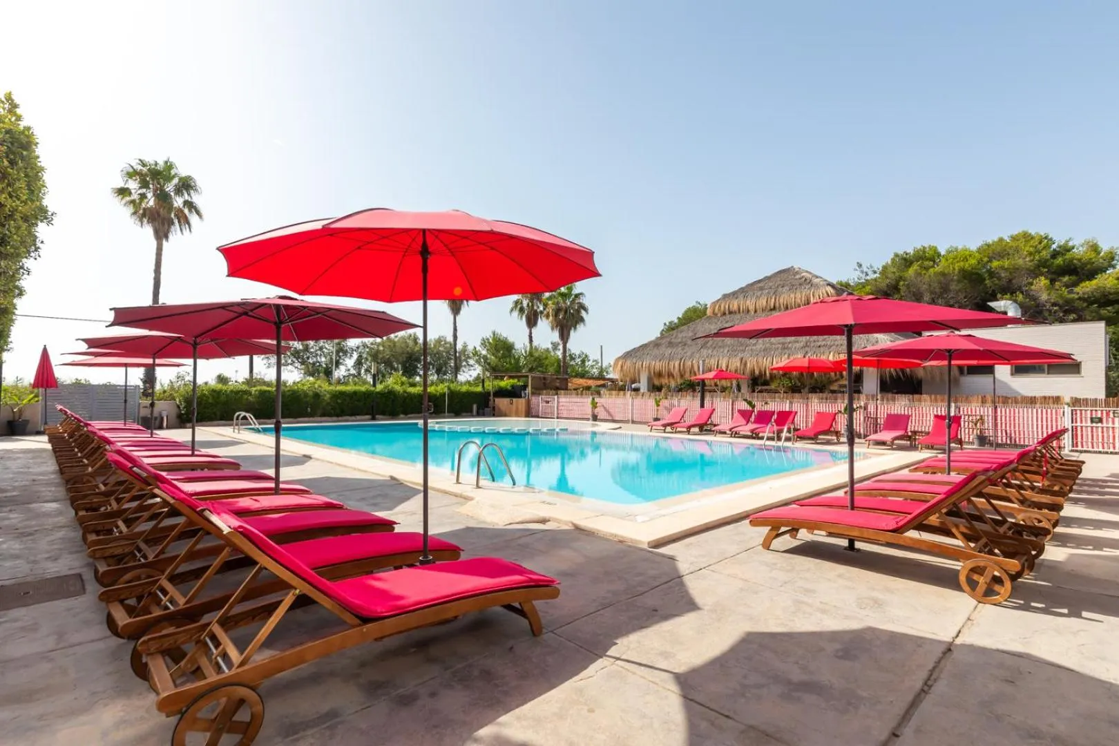 Swimming Pool in Hotel Els Arenals
