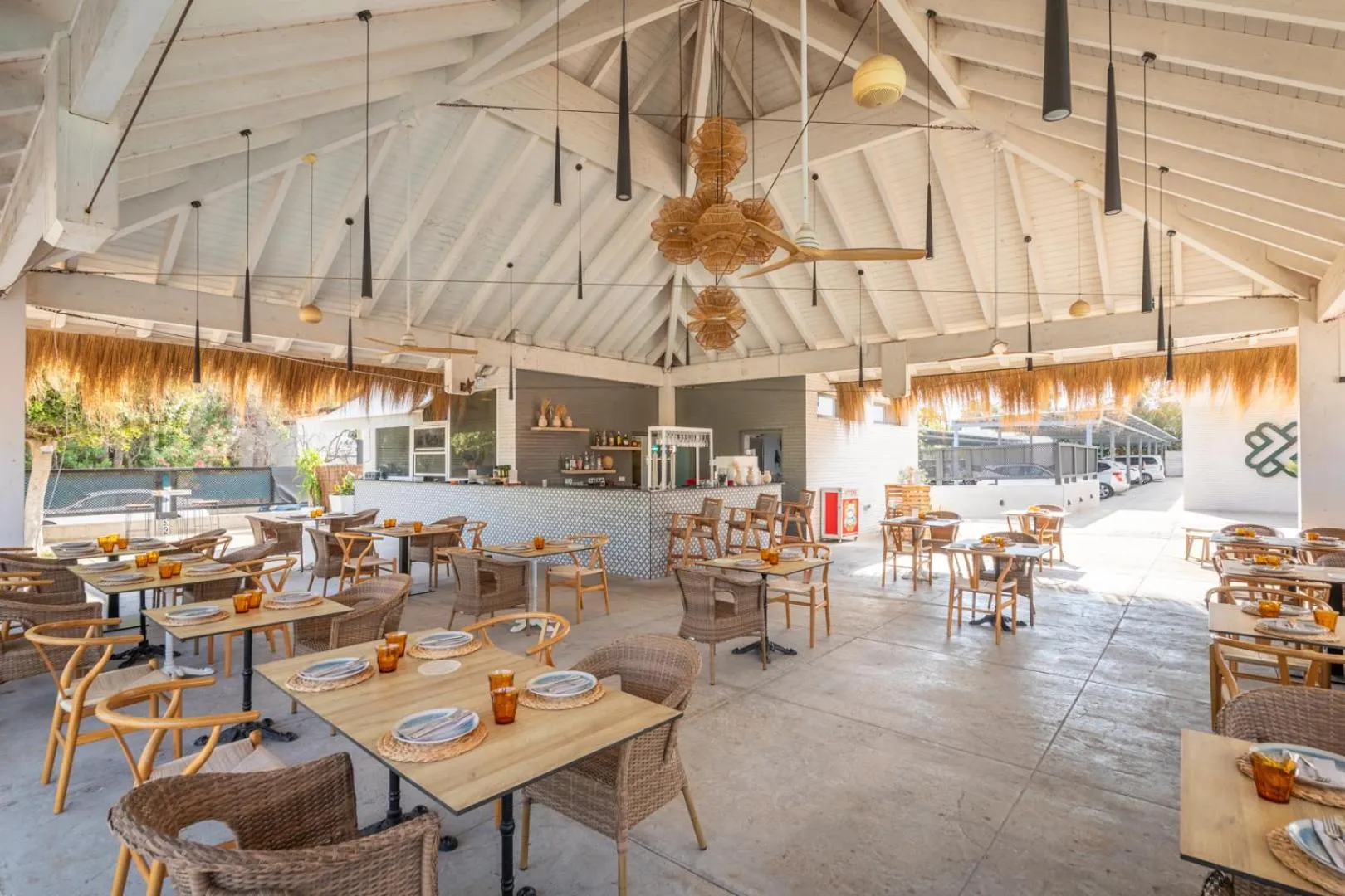 Restaurant/Places to Eat in Hotel Els Arenals