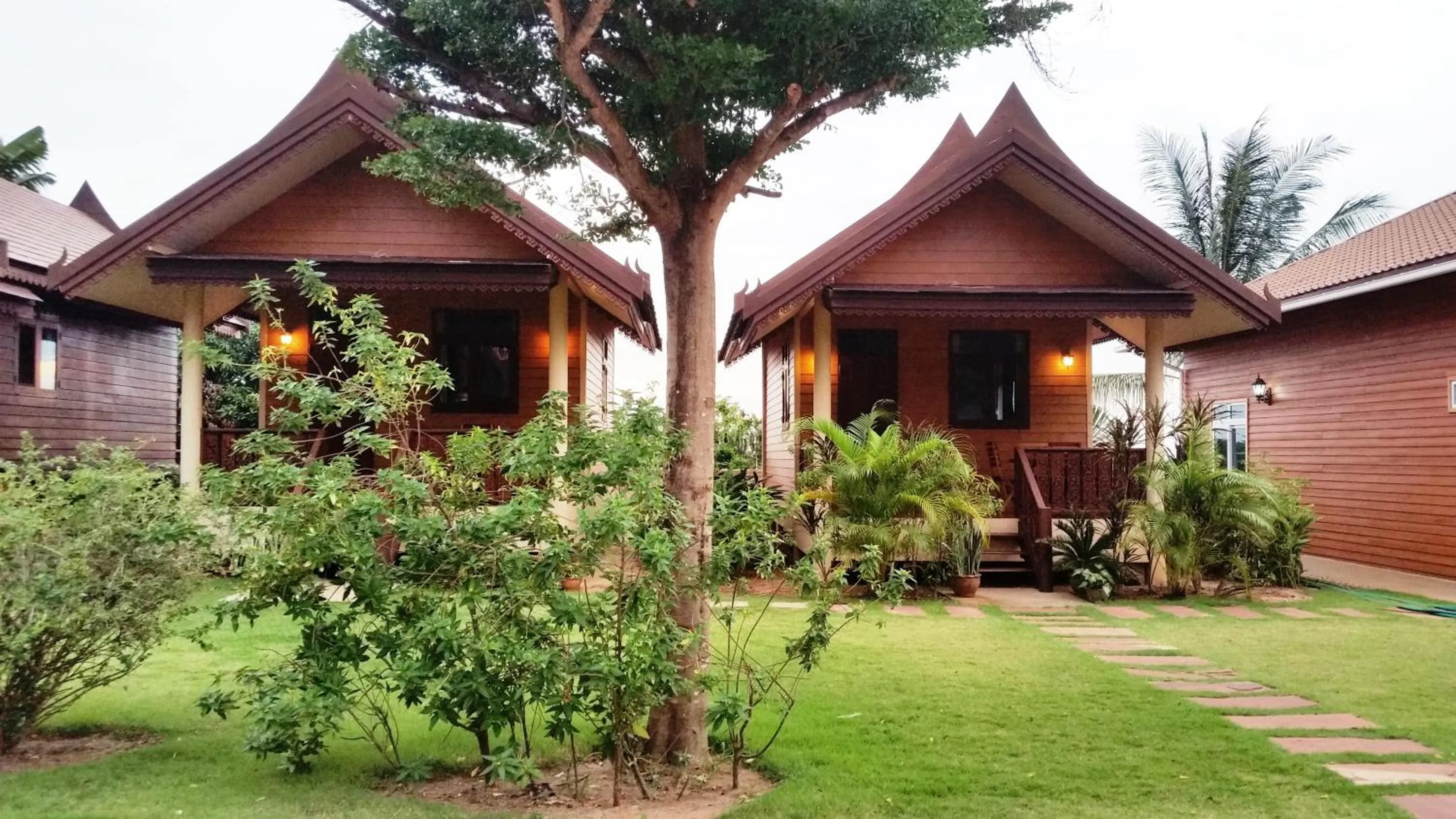 Garden in Pongsin Resort