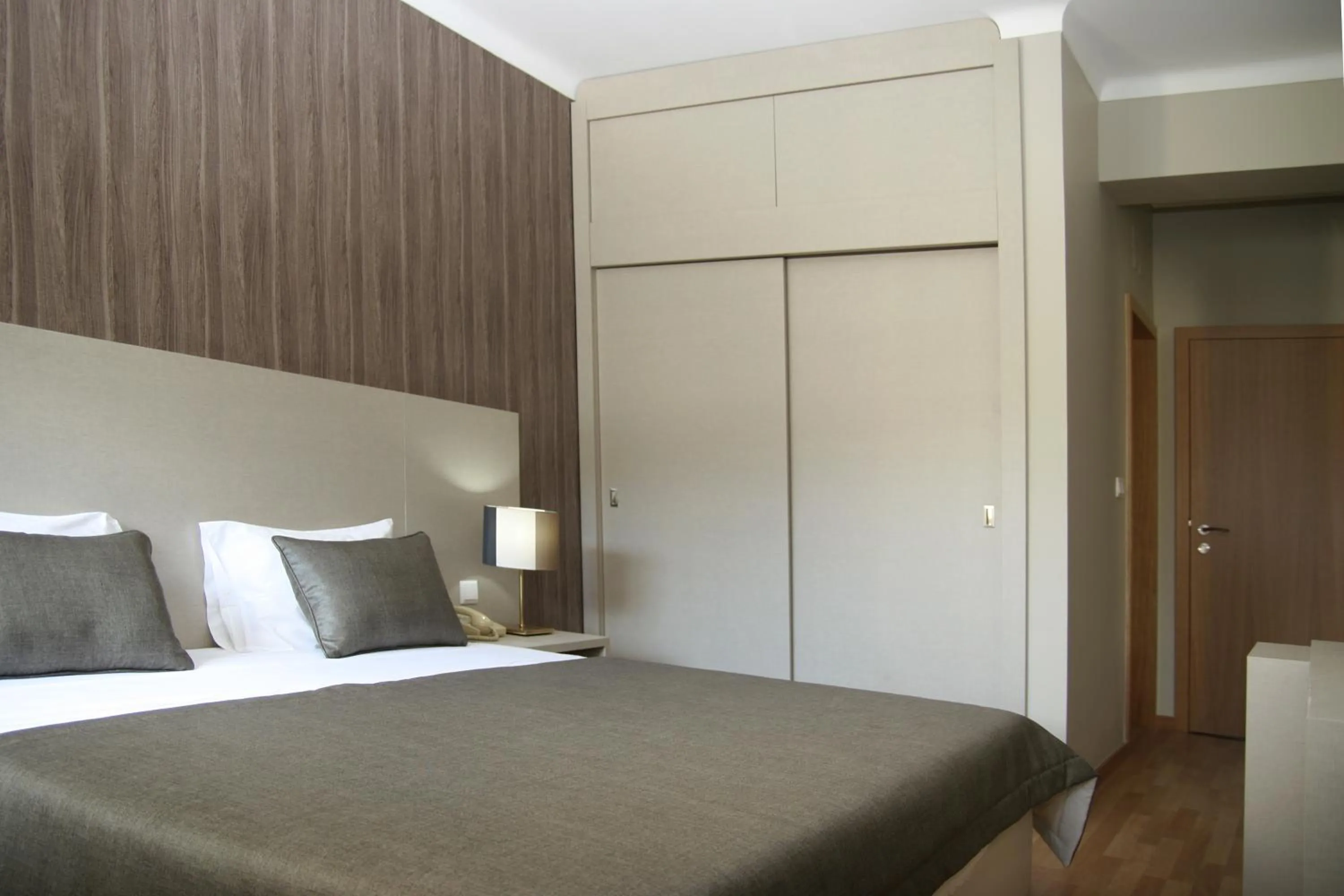 Photo of the whole room, Bed in Hotel Douro Inn