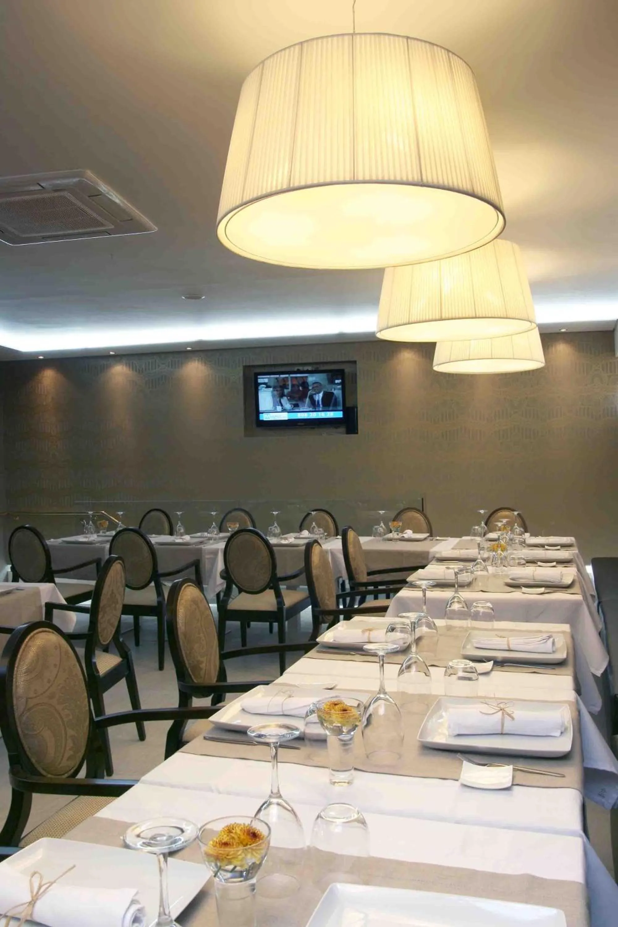Restaurant/places to eat in Hotel Douro Inn