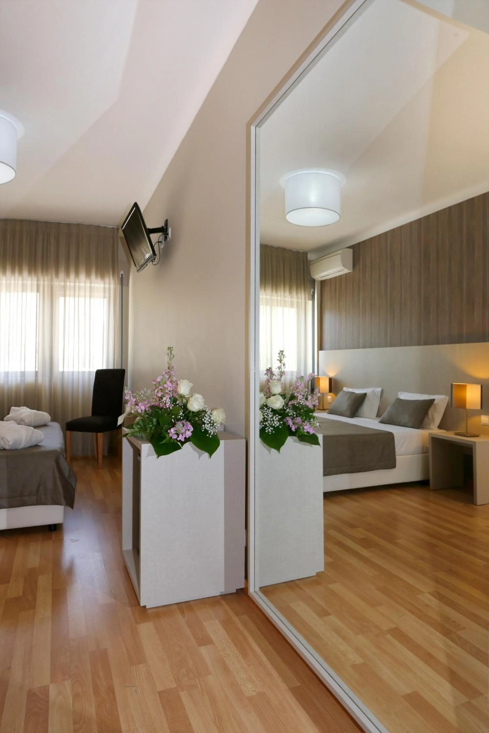 Bedroom, Bed in Hotel Douro Inn