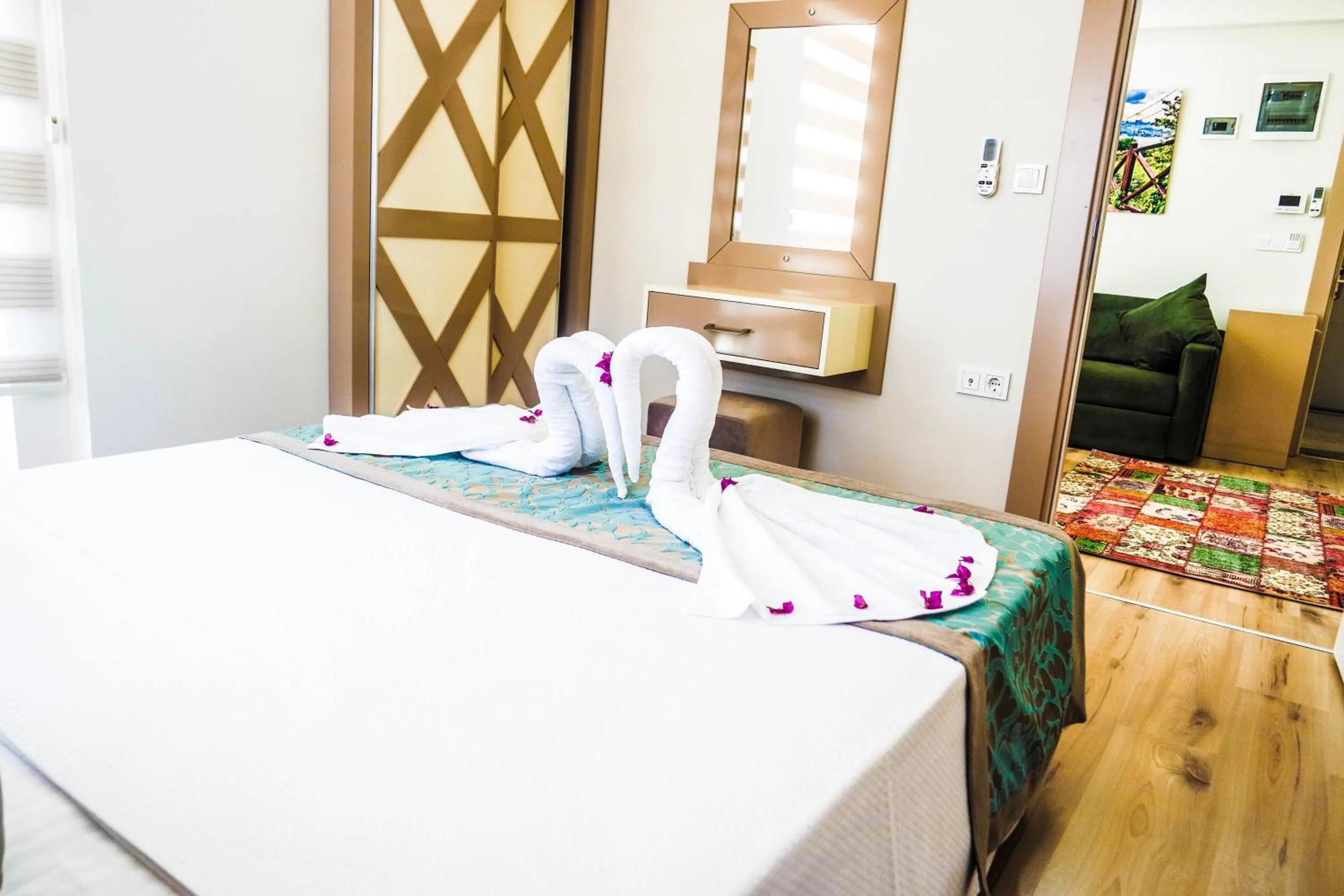 Bed in Ale Apartments Hotel