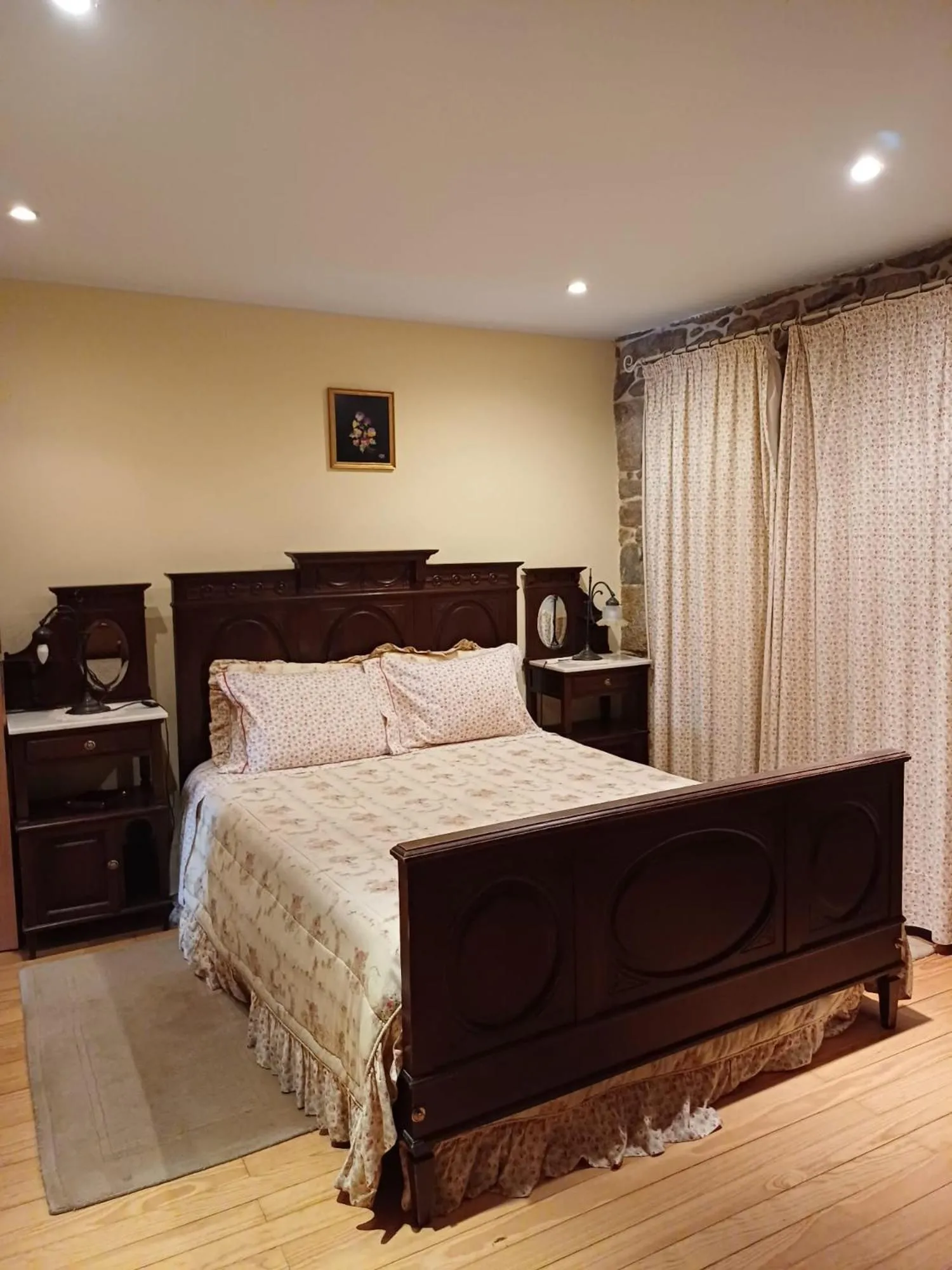 Bedroom, Bed in Outros tempos Turismo de Aldeia