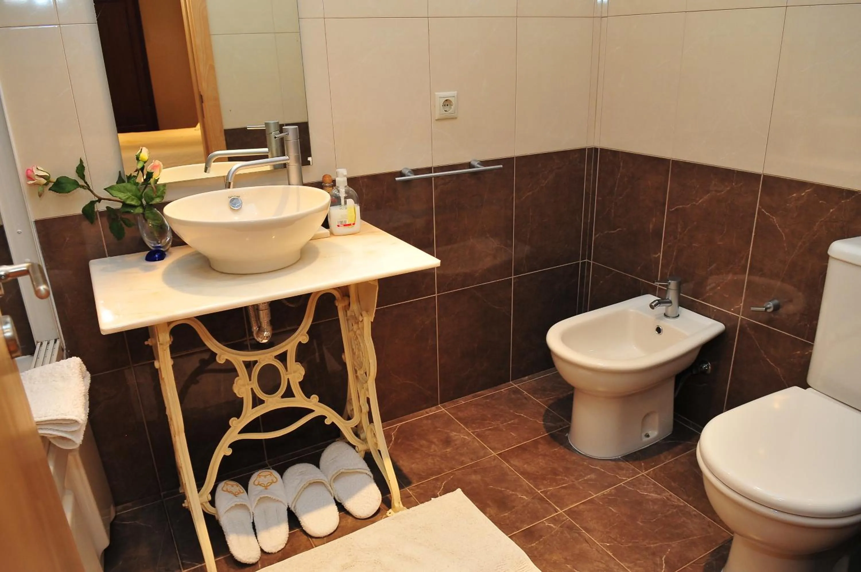 Bathroom in Outros tempos Turismo de Aldeia