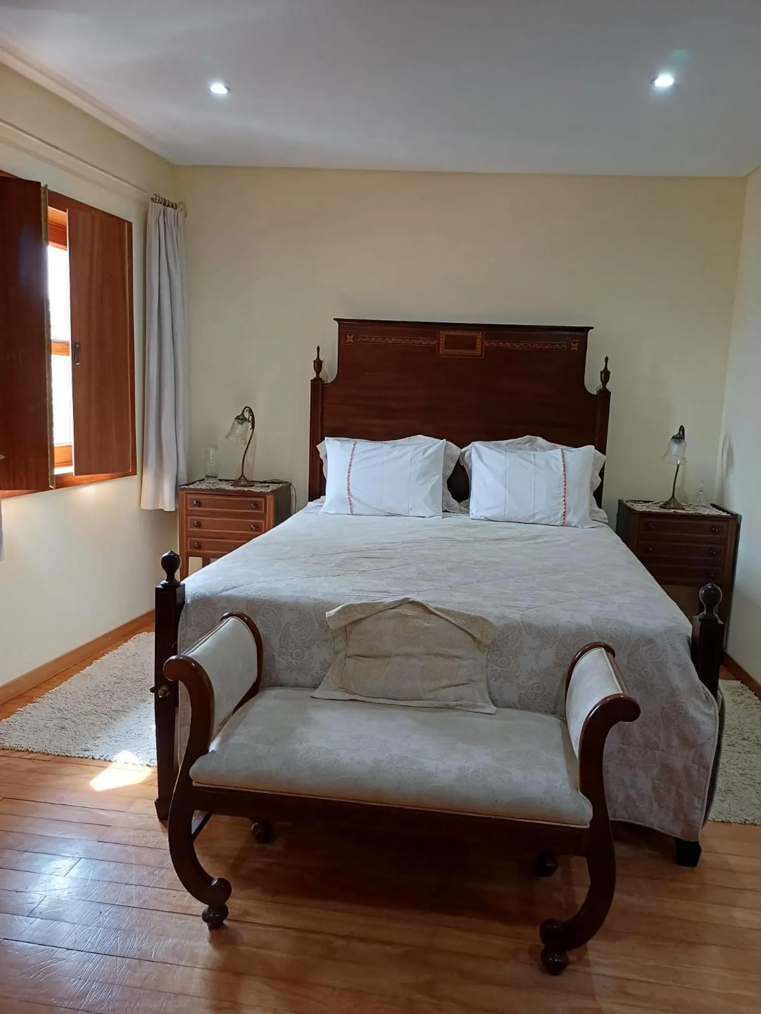 Bedroom, Bed in Outros tempos Turismo de Aldeia