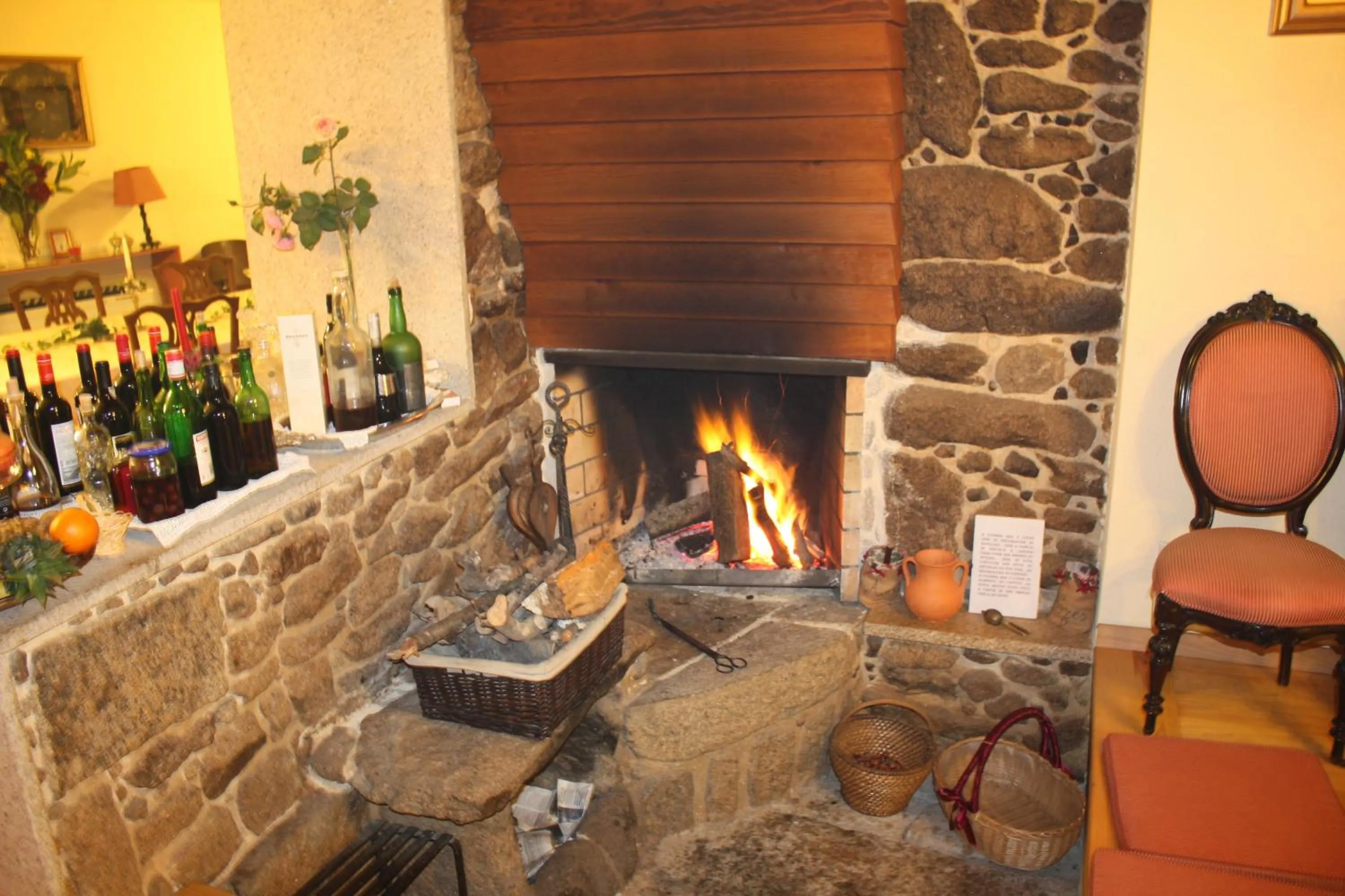 Living room in Outros tempos Turismo de Aldeia