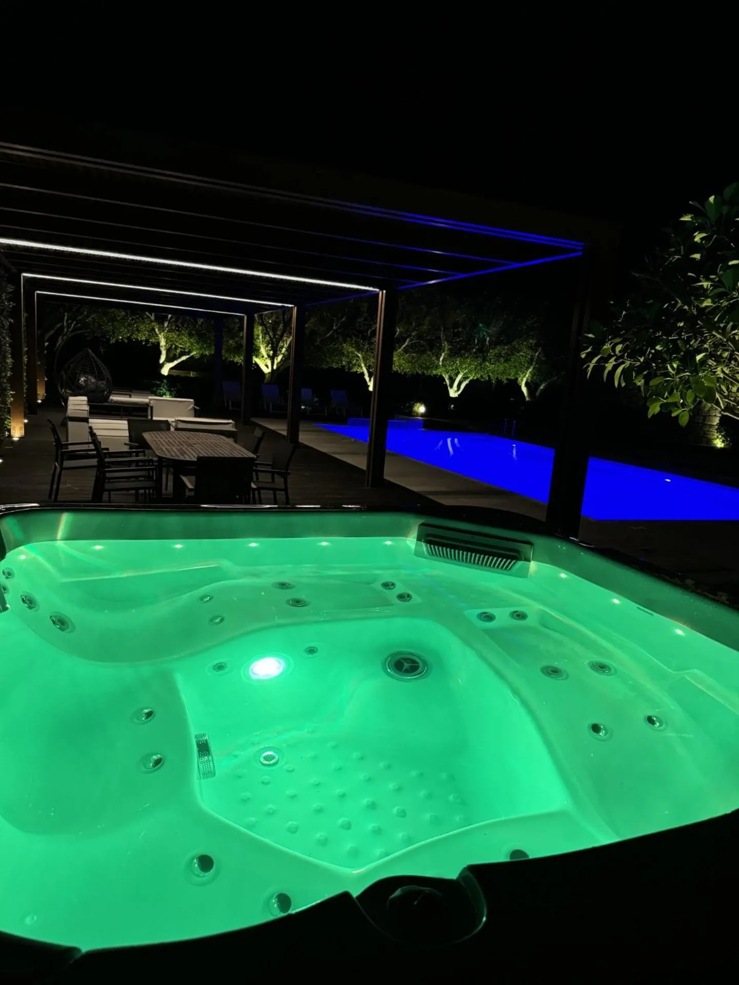 BlueGreen Villa
