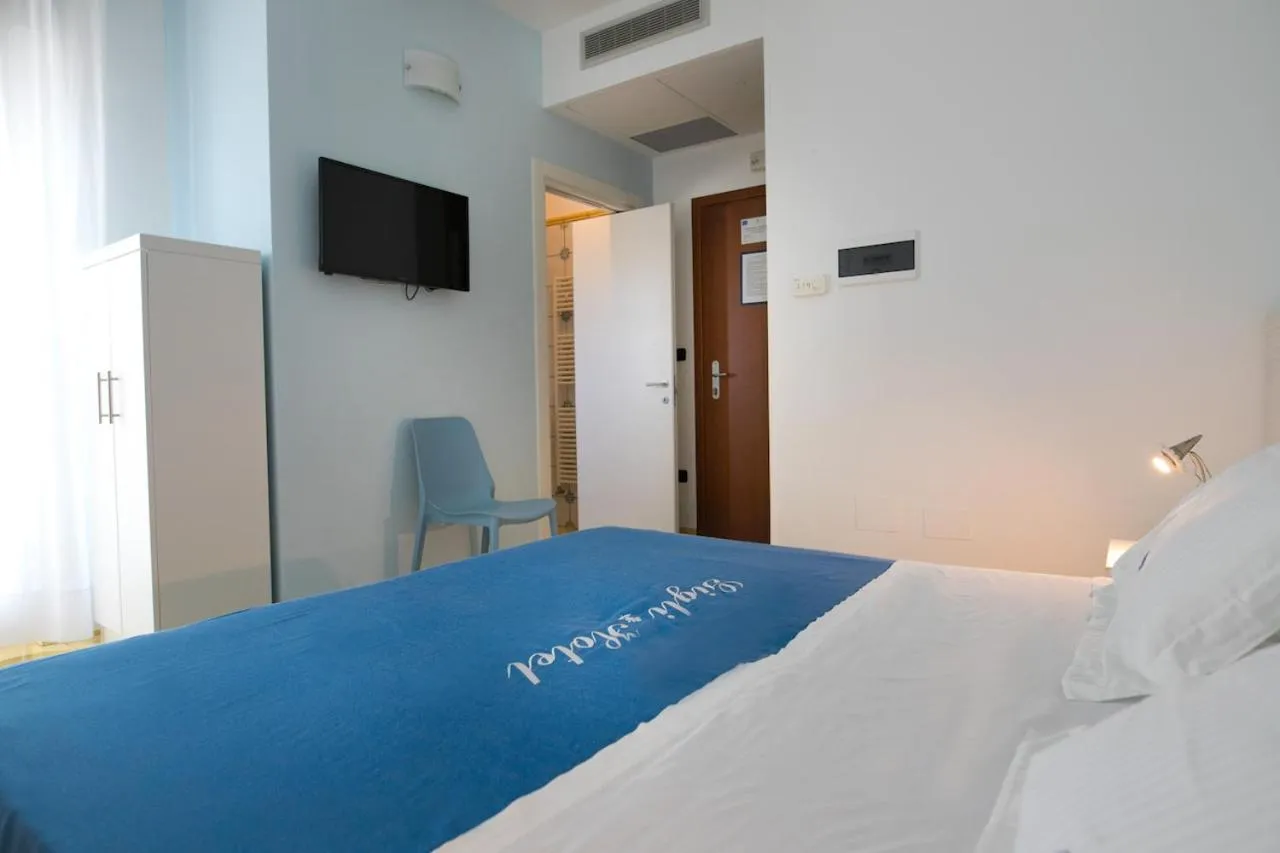 Photo of the whole room, Bed in Gigli Hotel Salento