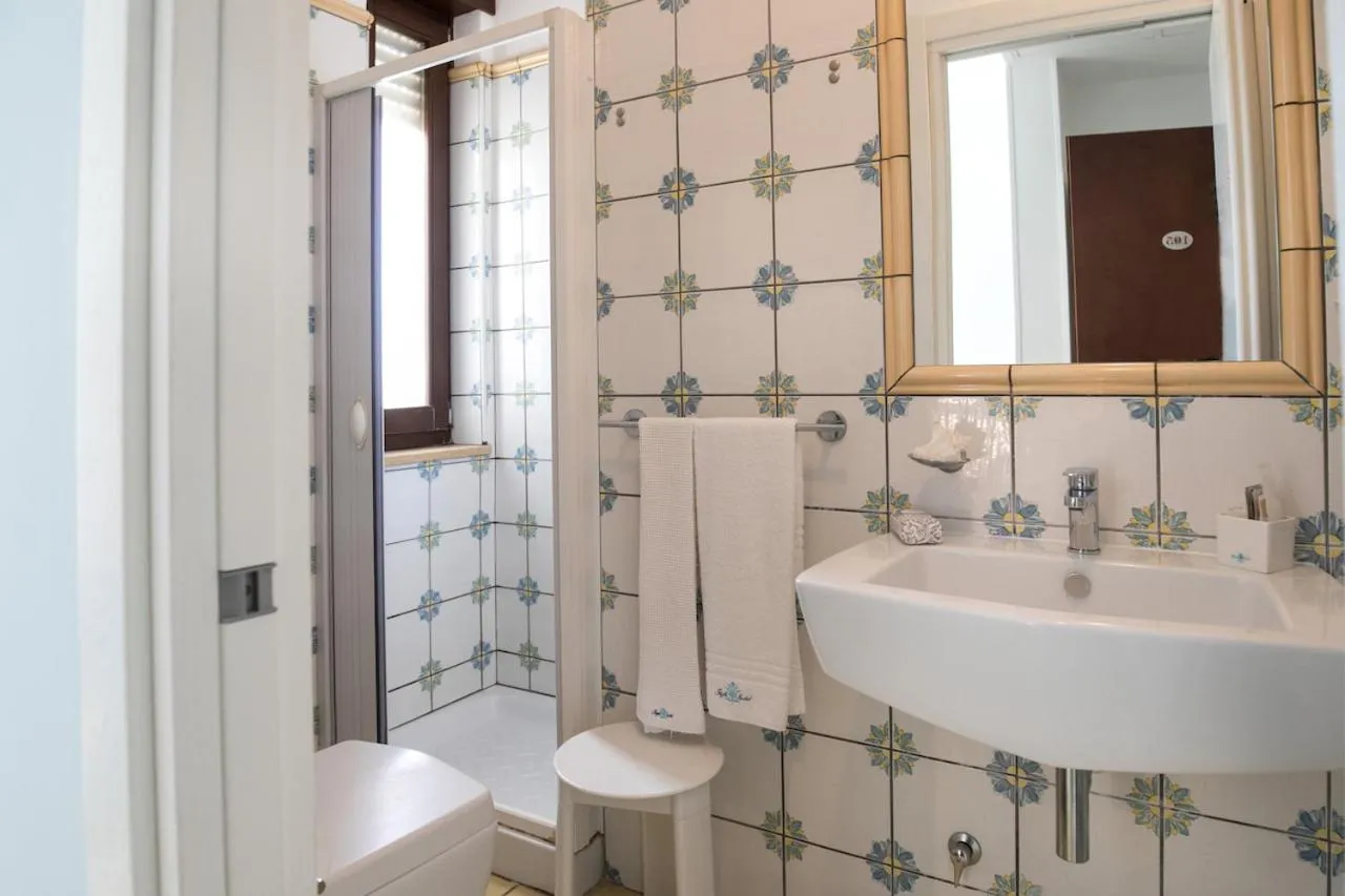 Bathroom in Gigli Hotel Salento