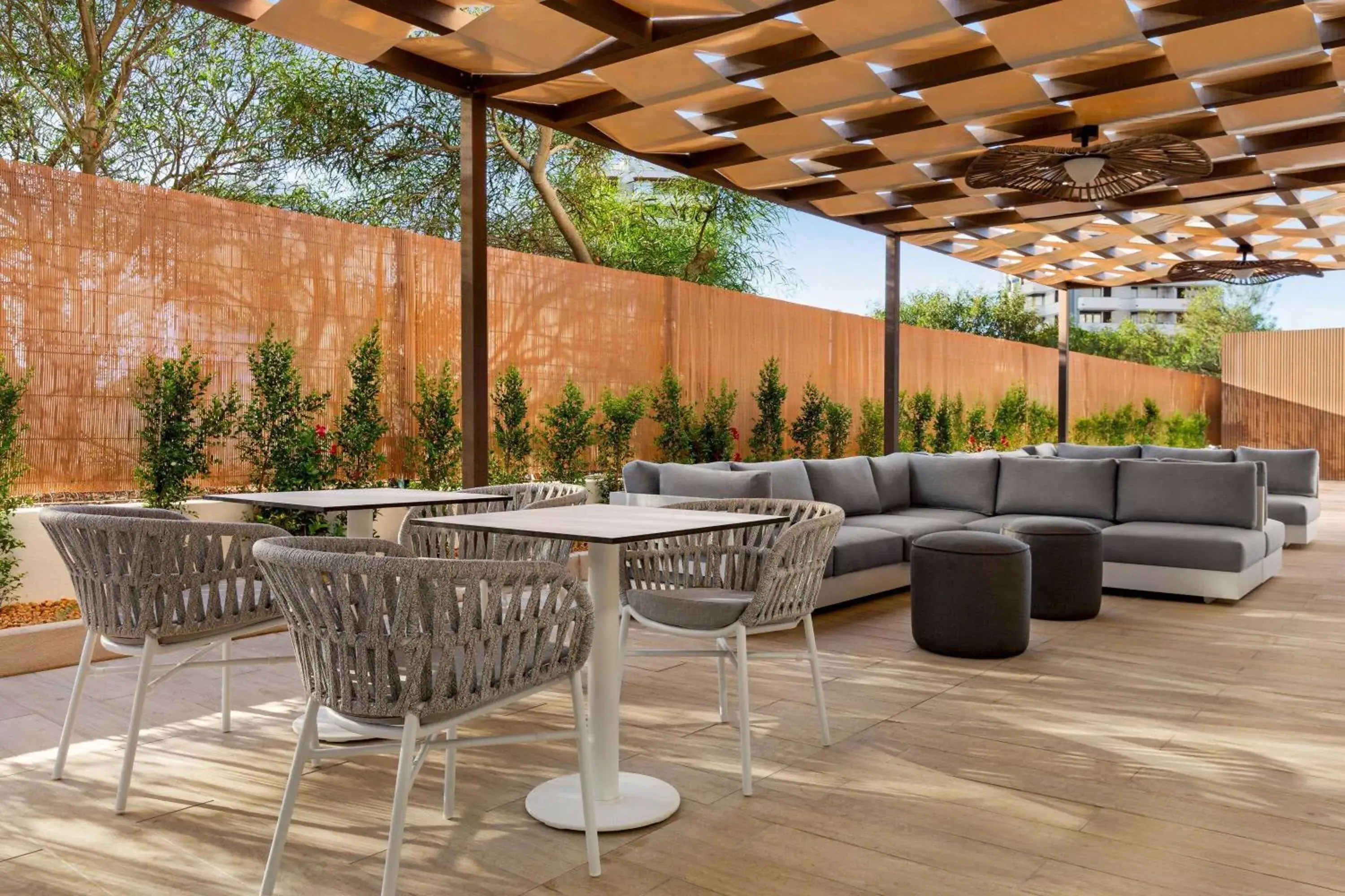 Restaurant/places to eat in Wyndham Residences Alvor Beach Restaurant/places to eat in Wyndham Residences Alvor Beach