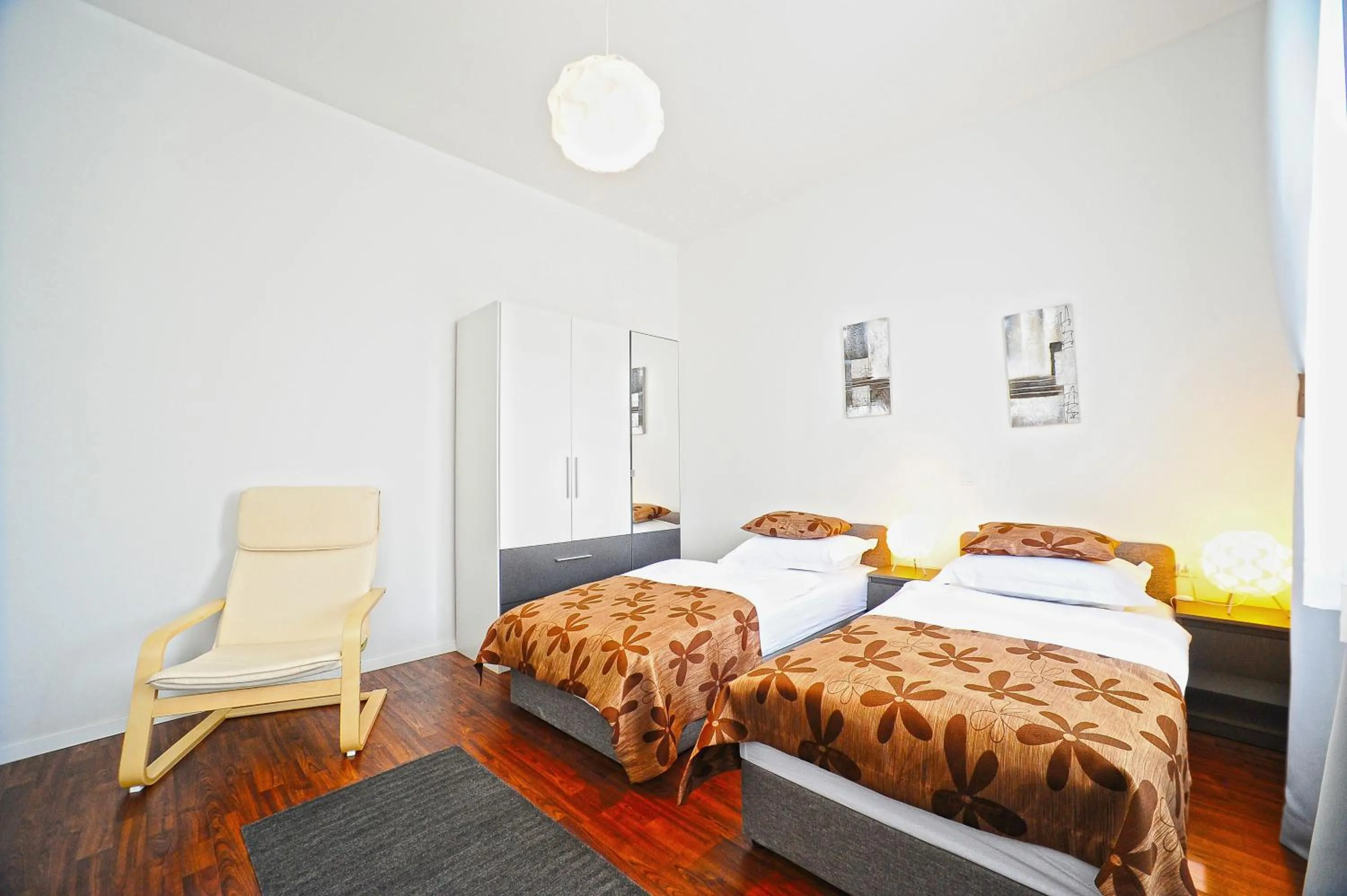 Bedroom, Bed in Valenti rooms