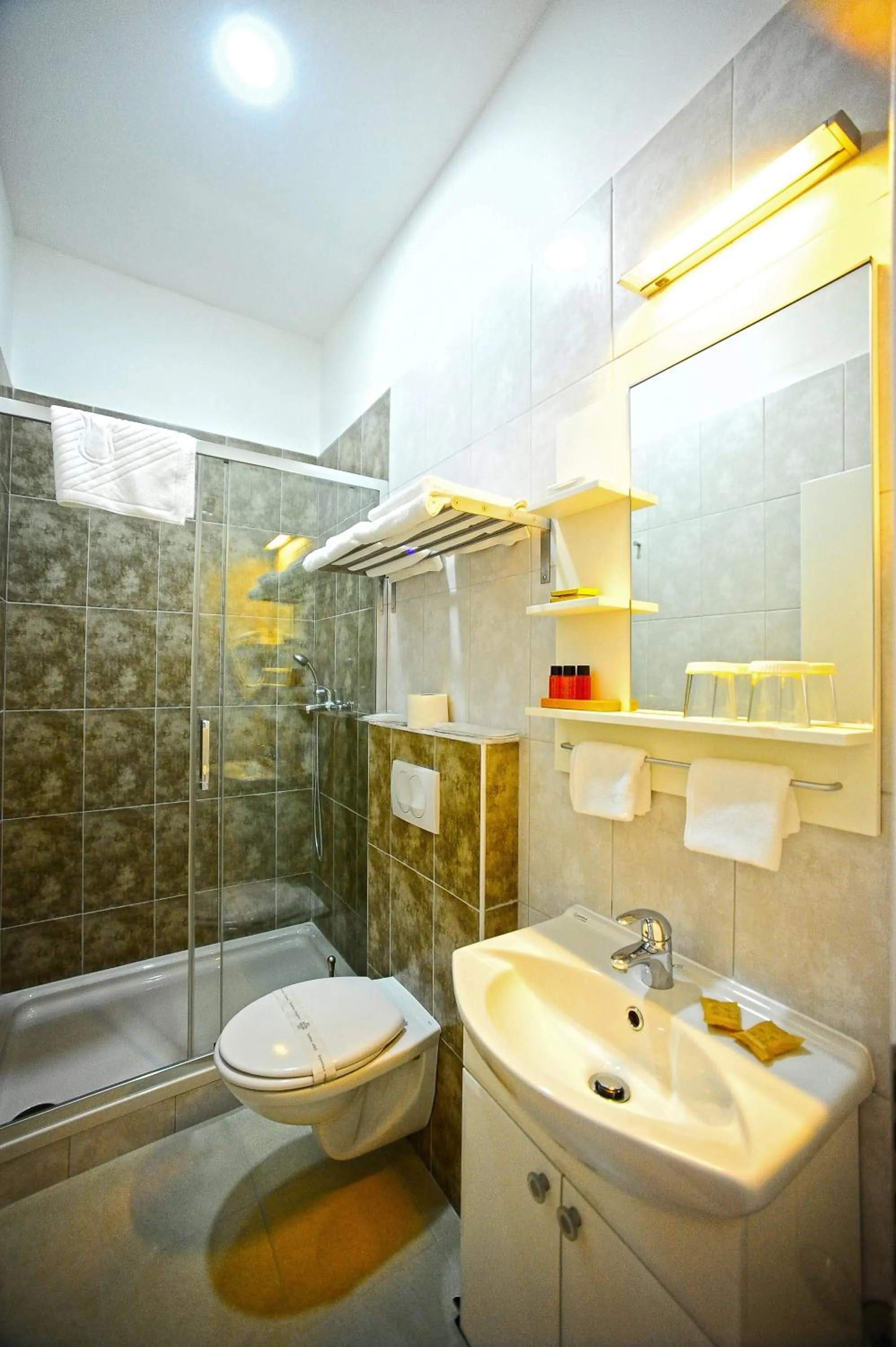 Bathroom in Valenti rooms