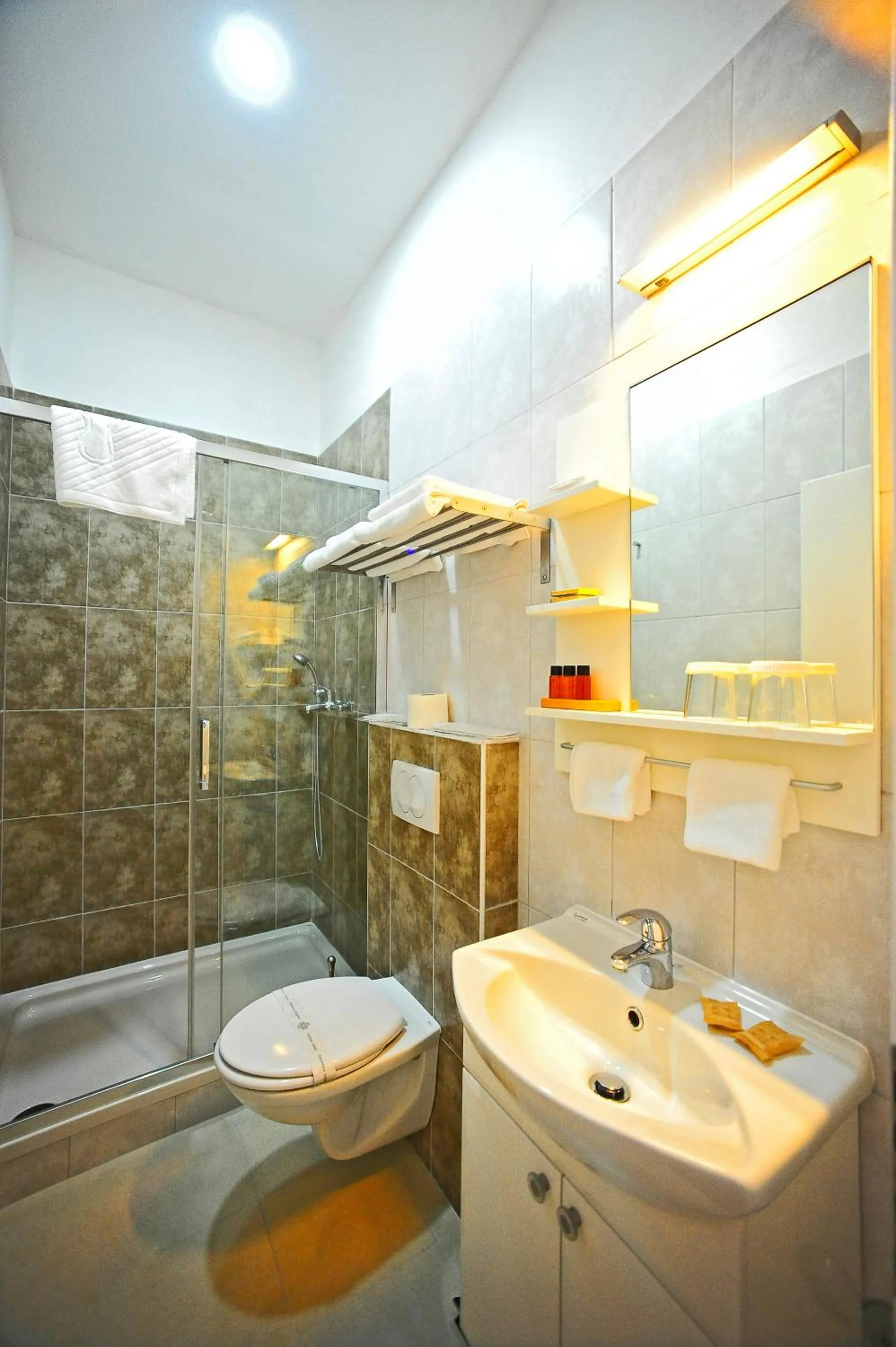 Bathroom in Valenti rooms