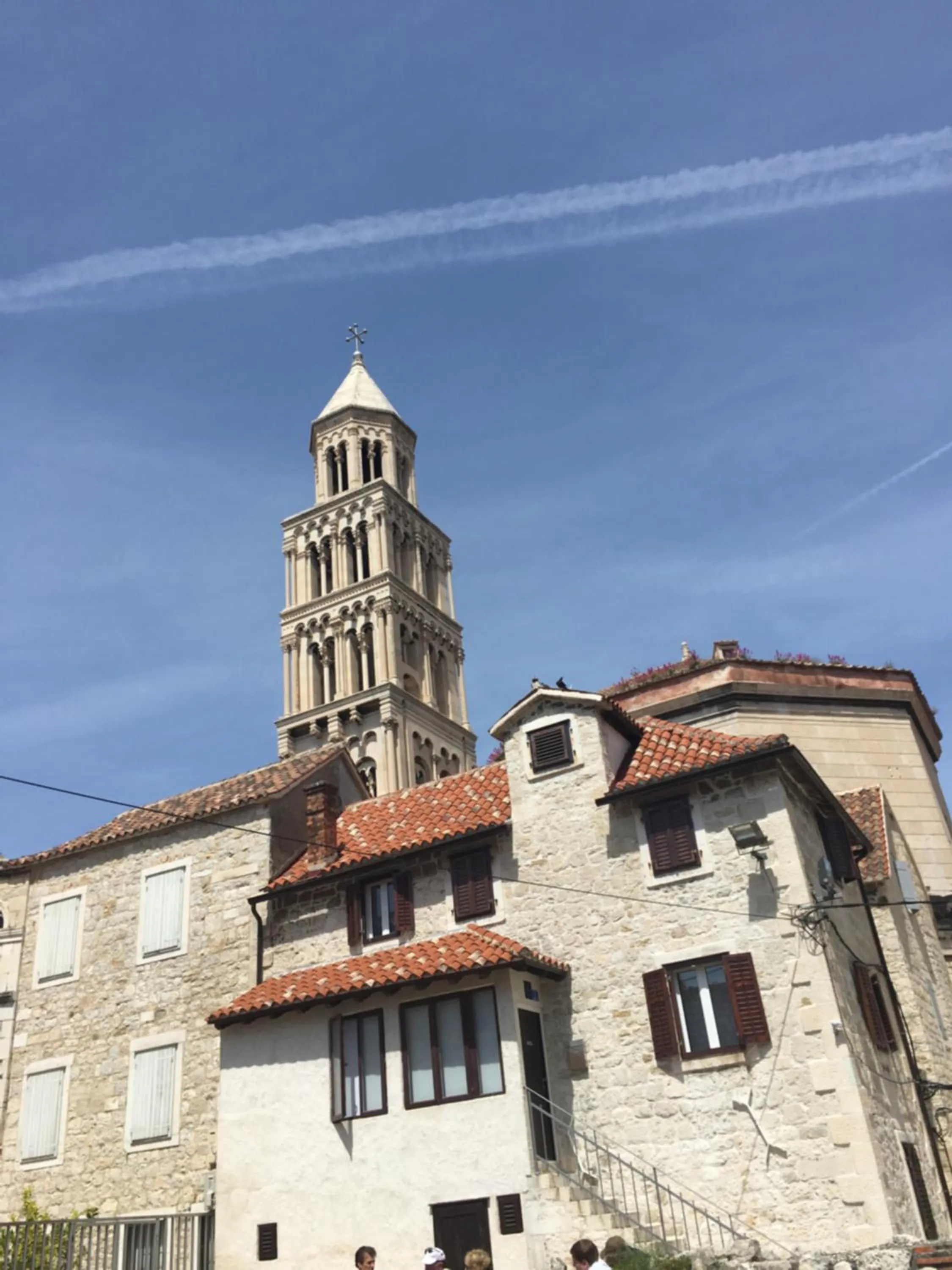 Nearby landmark in Valenti rooms