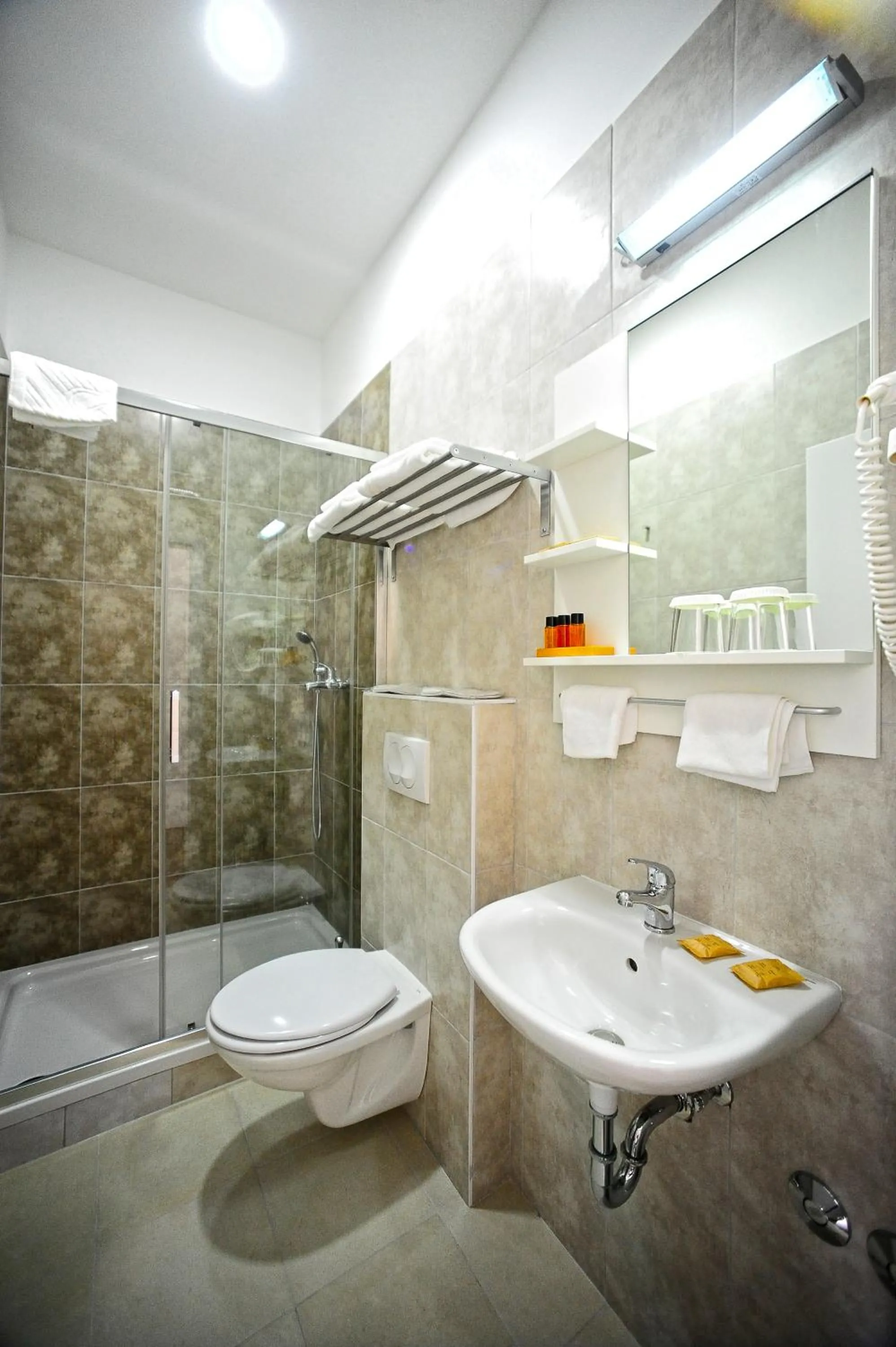 Bathroom in Valenti rooms