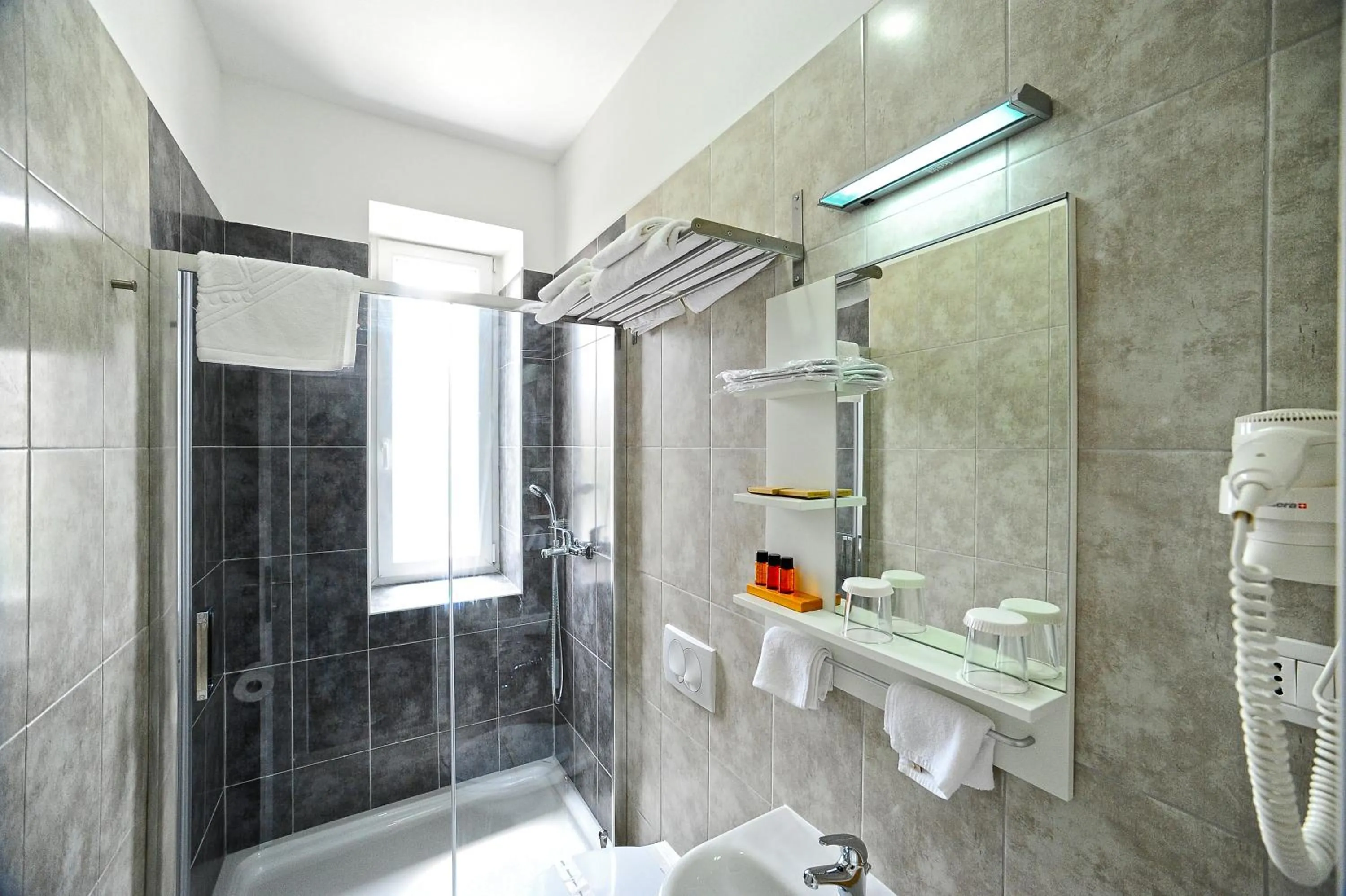 Bathroom in Valenti rooms