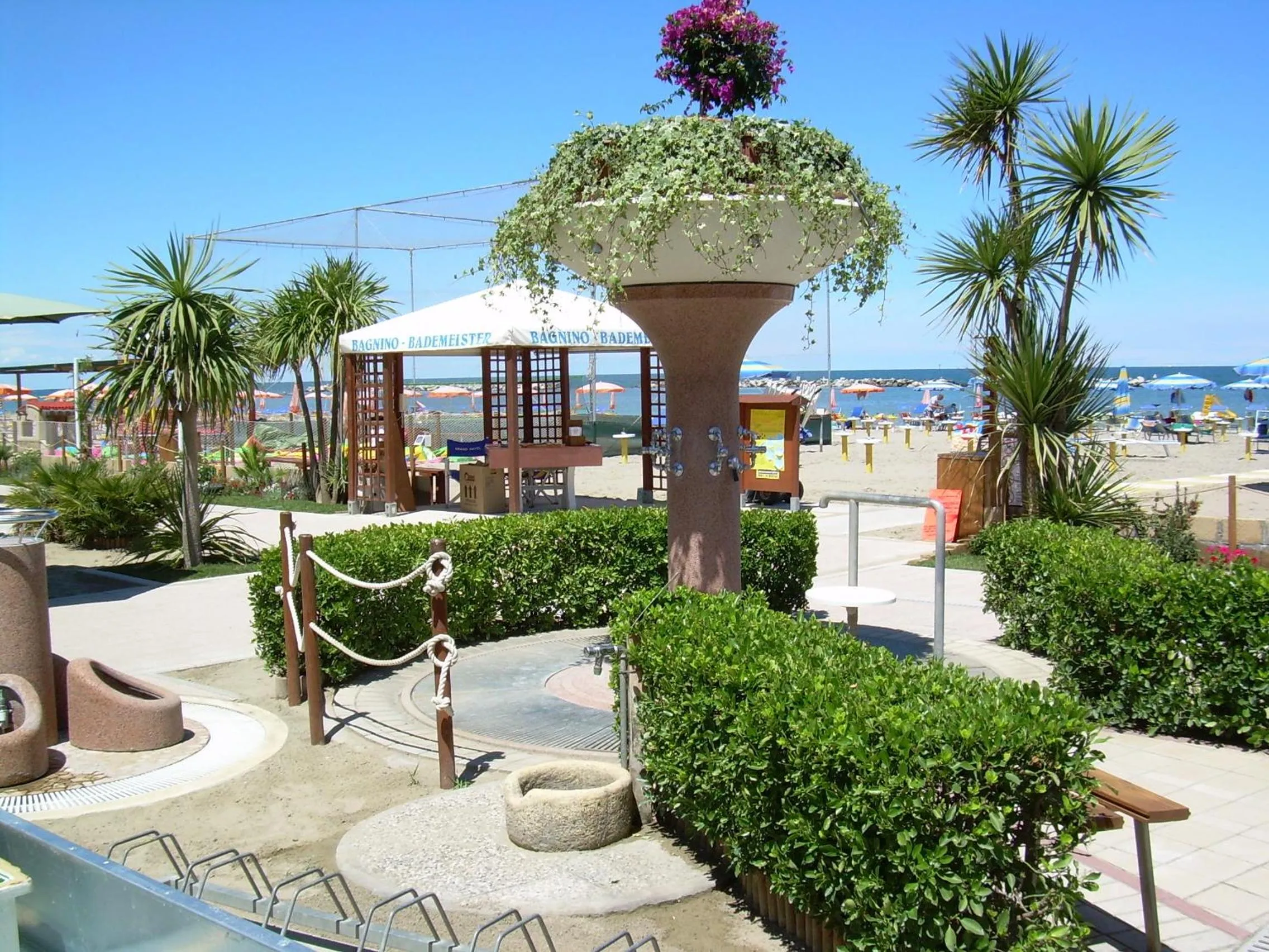 Beach in Residence Veliero