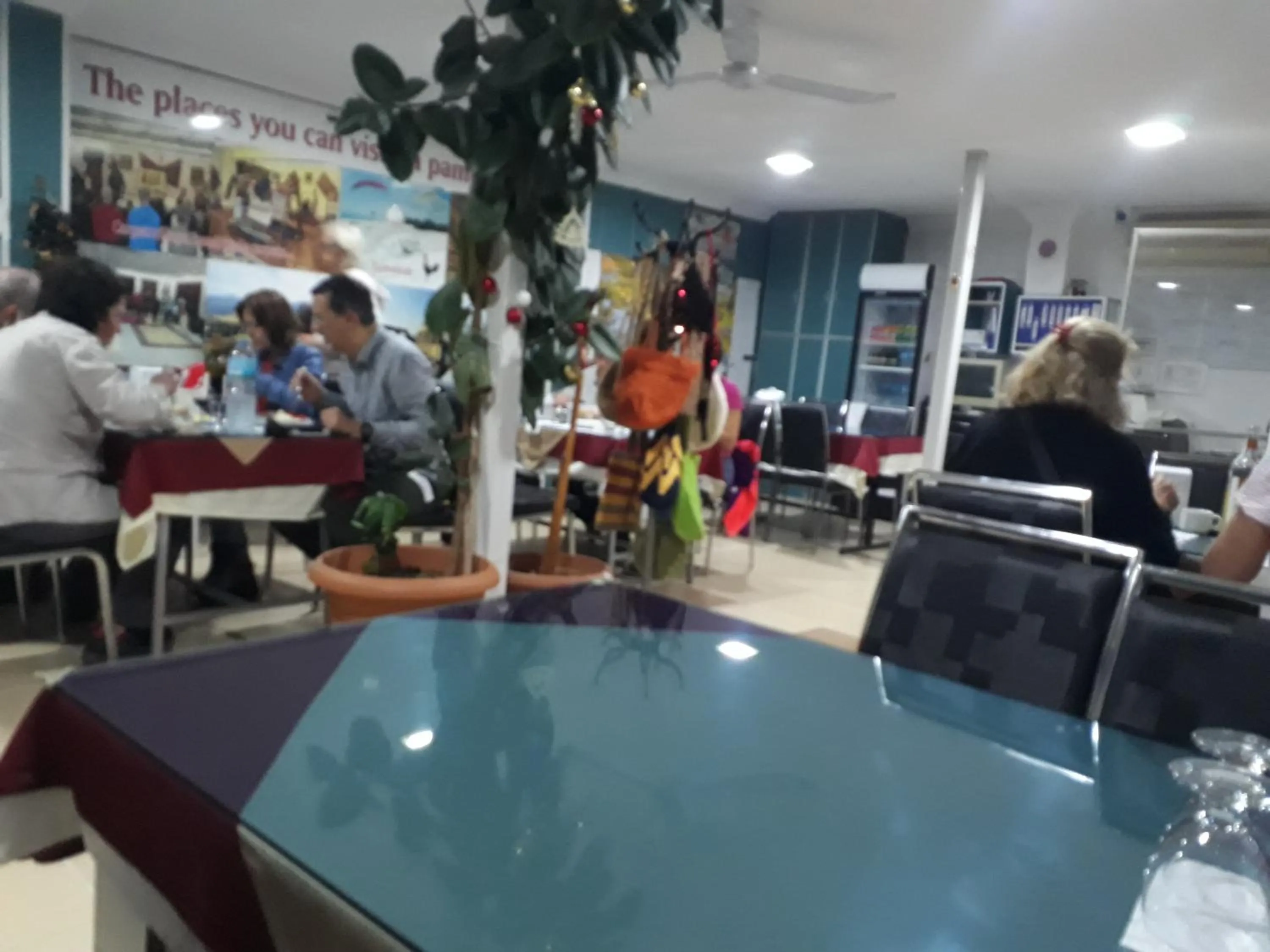 Restaurant/places to eat in Aspawa Hotel