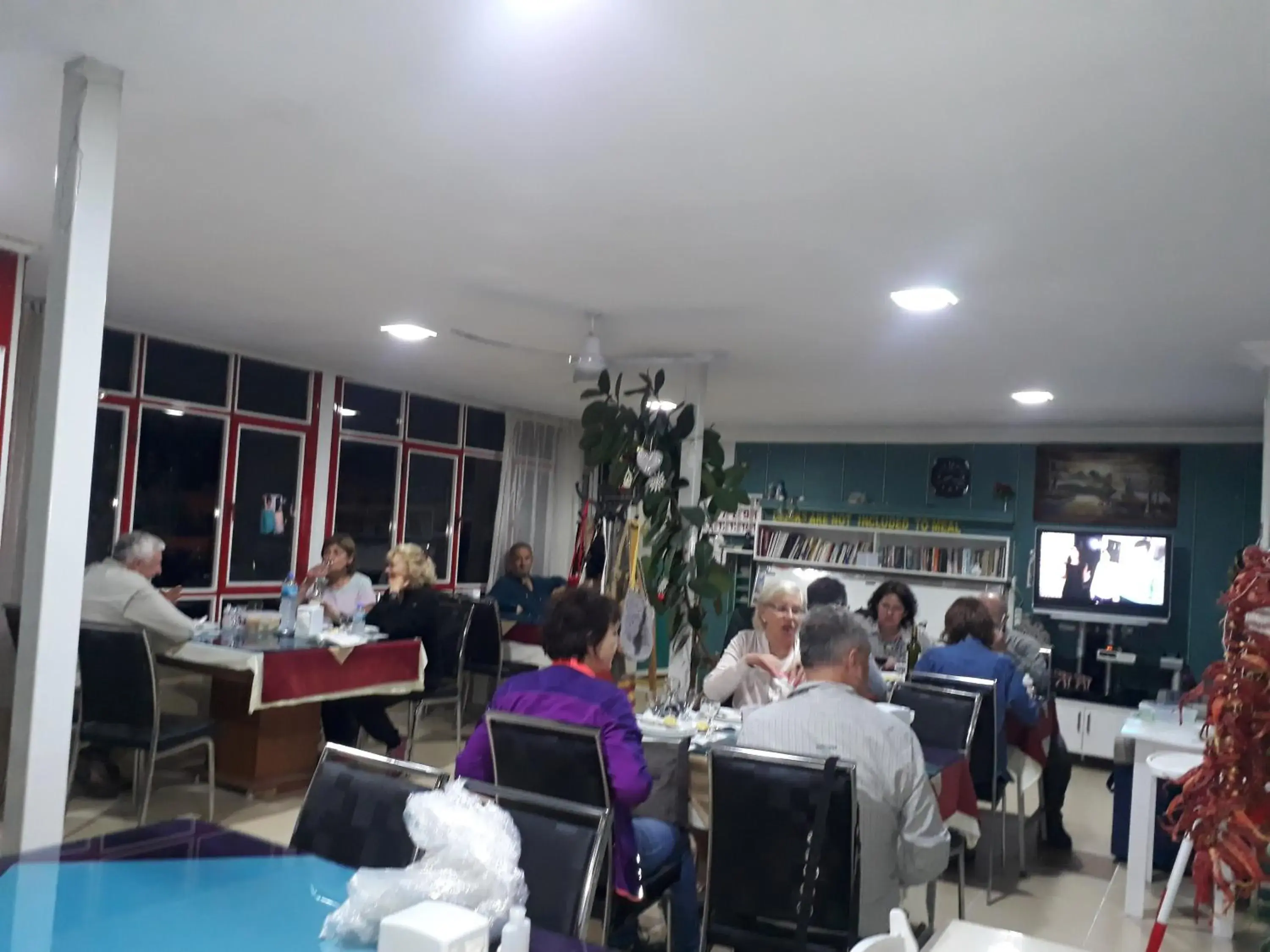 Restaurant/places to eat in Aspawa Hotel Restaurant/places to eat in Aspawa Hotel