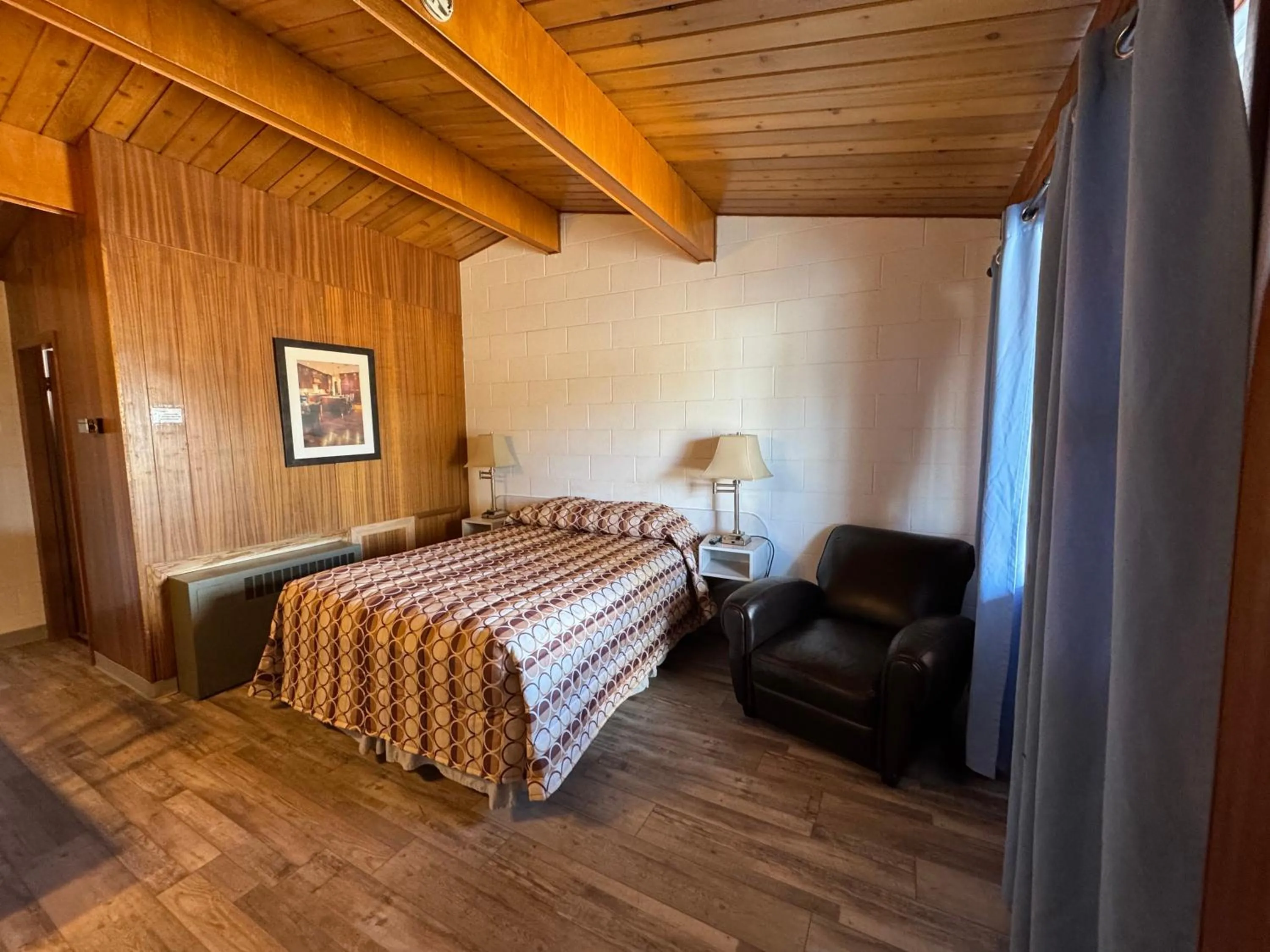 Ace Crown Motel