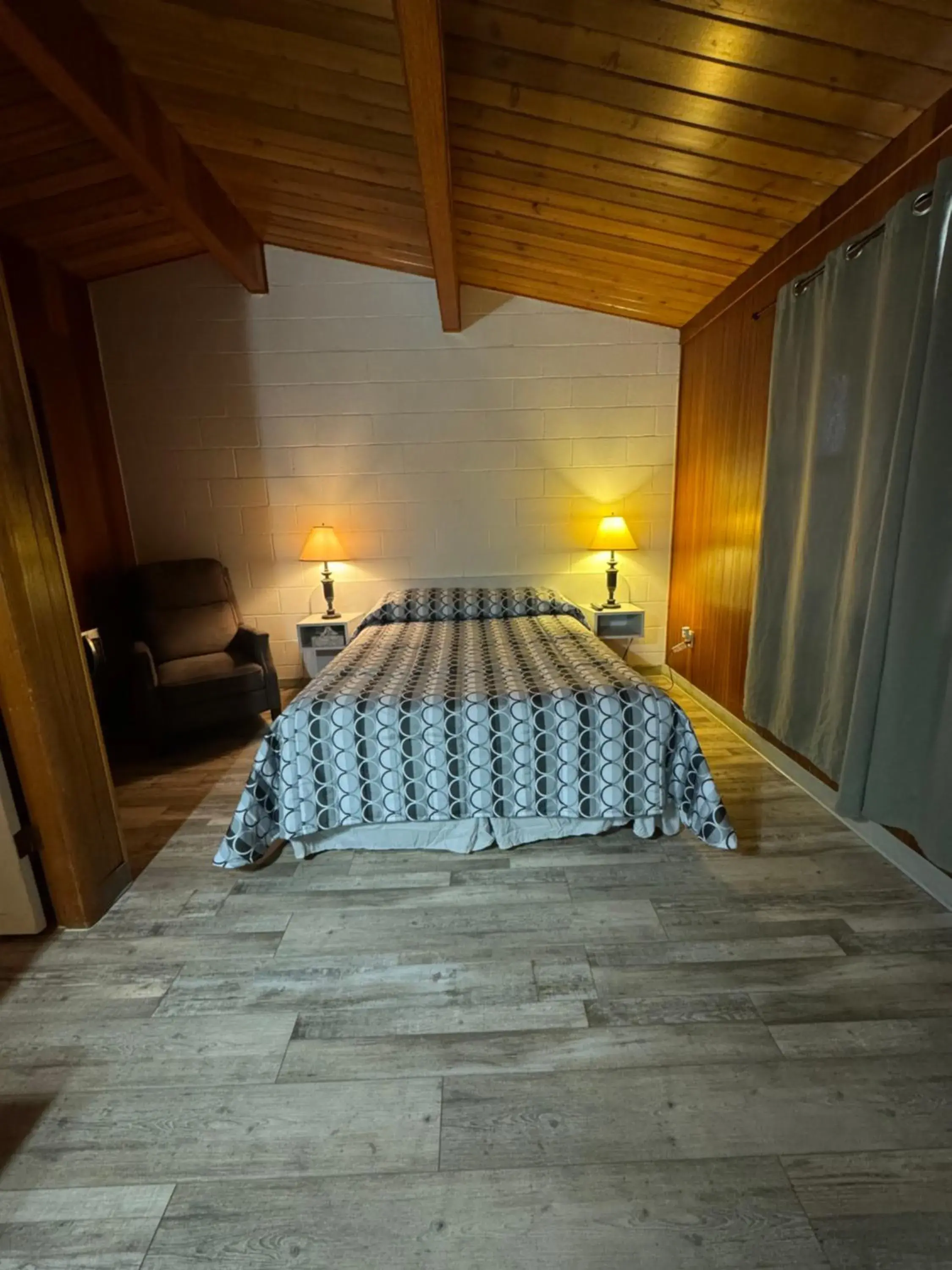 Standard Double or Twin Room in Ace Crown Motel Standard Double or Twin Room in Ace Crown Motel