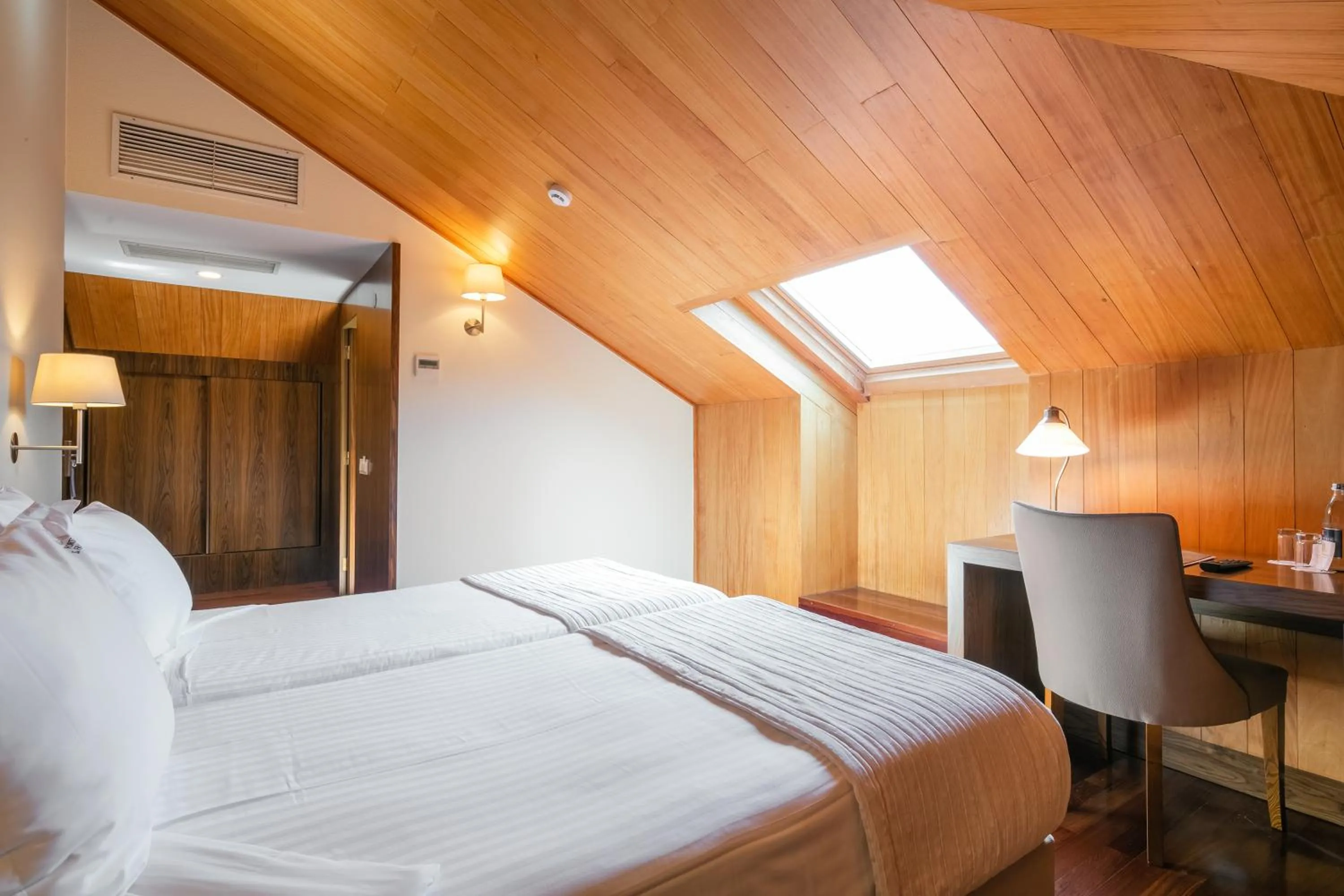 Bed in Forte de São Francisco Hotel Chaves