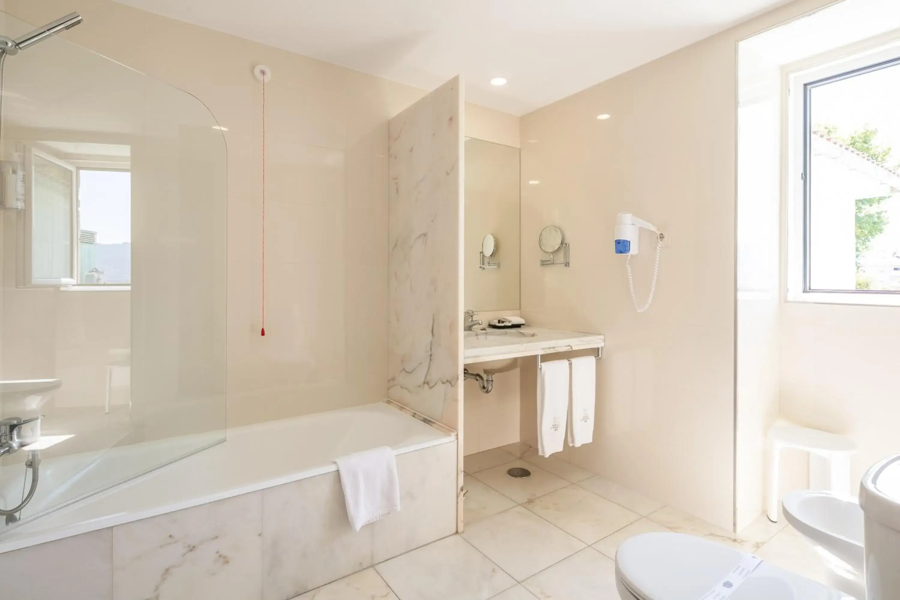 Bathroom in Forte de São Francisco Hotel Chaves Bathroom in Forte de São Francisco Hotel Chaves