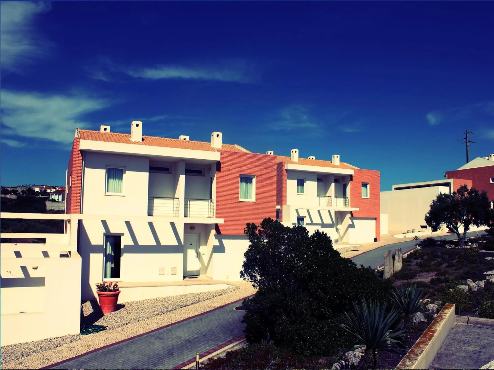 Property building in Noiva do Mar