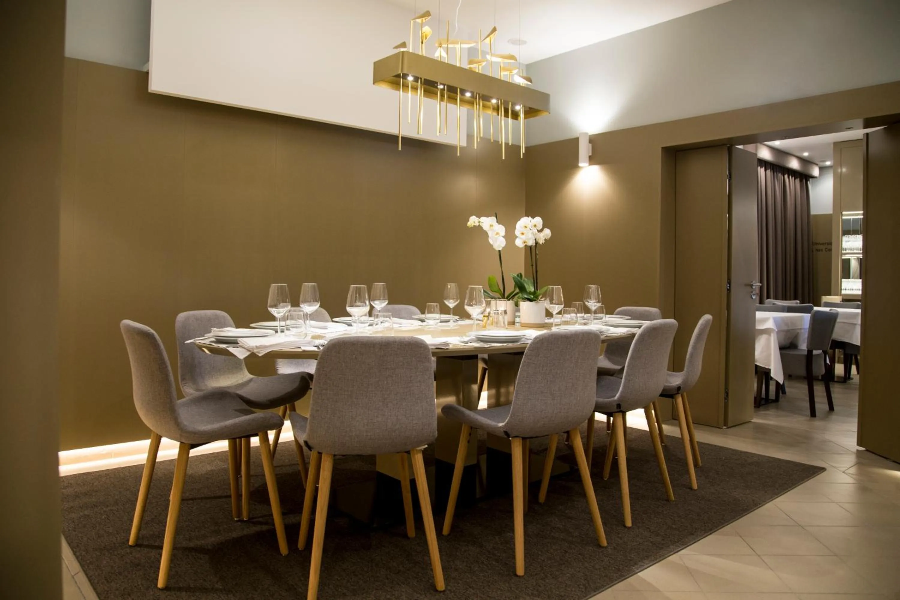 Restaurant/places to eat in Hotel Dom Lourenco