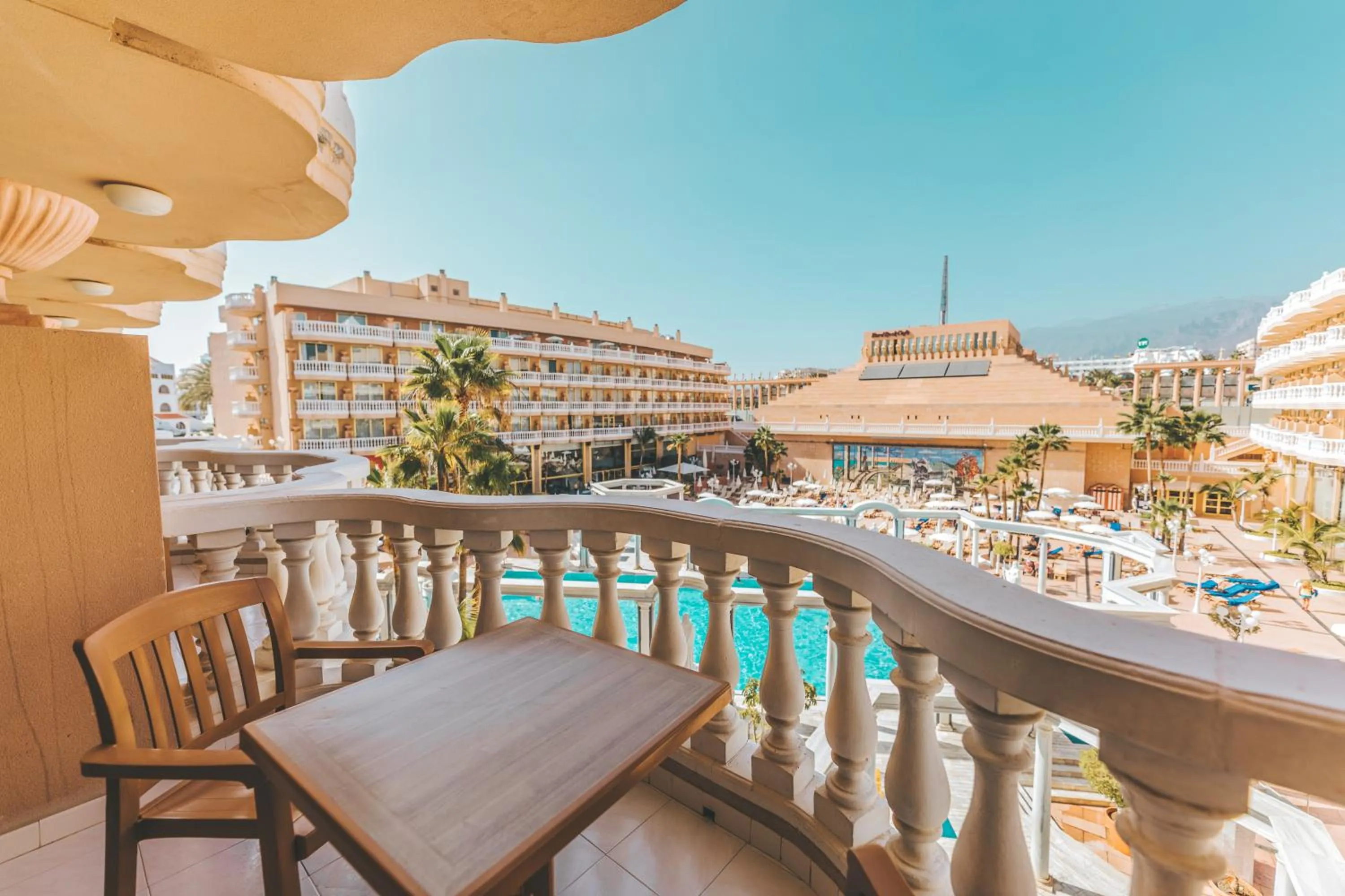 Balcony/Terrace in Hotel Cleopatra Palace